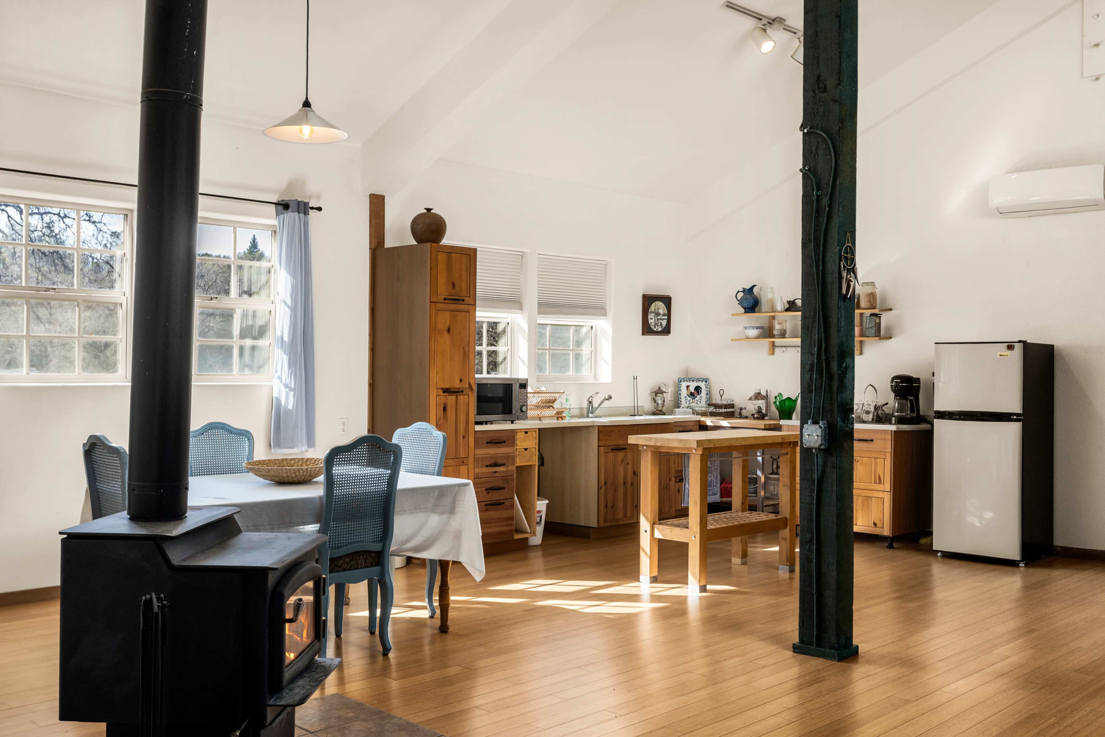 A Retreat & Gathering Sanctuary Image in , Grass Valley, CA