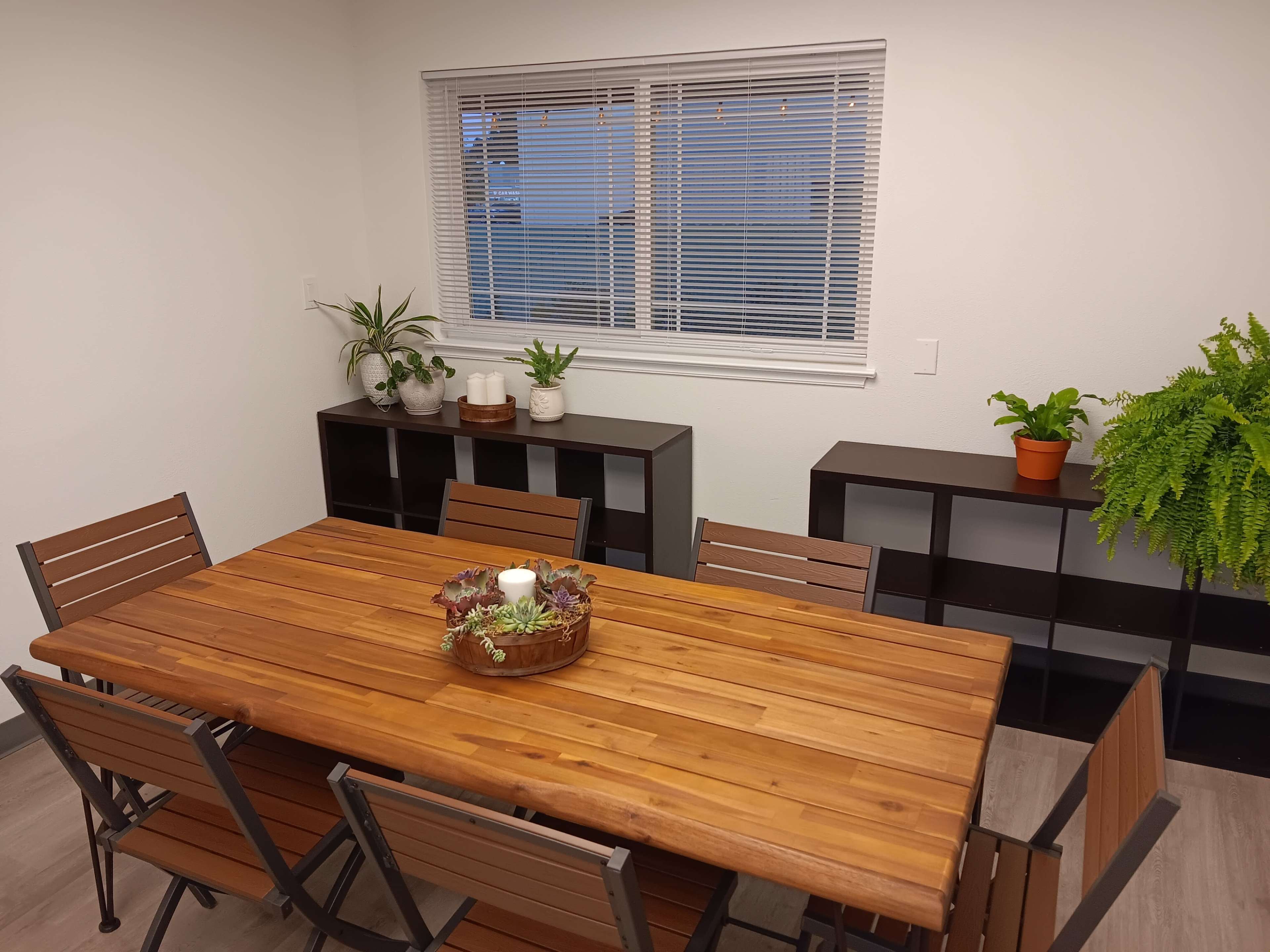 Plant Shop Boutique and Meeting Rooms (Indoors) Image in Central San Jose, San Jose, CA