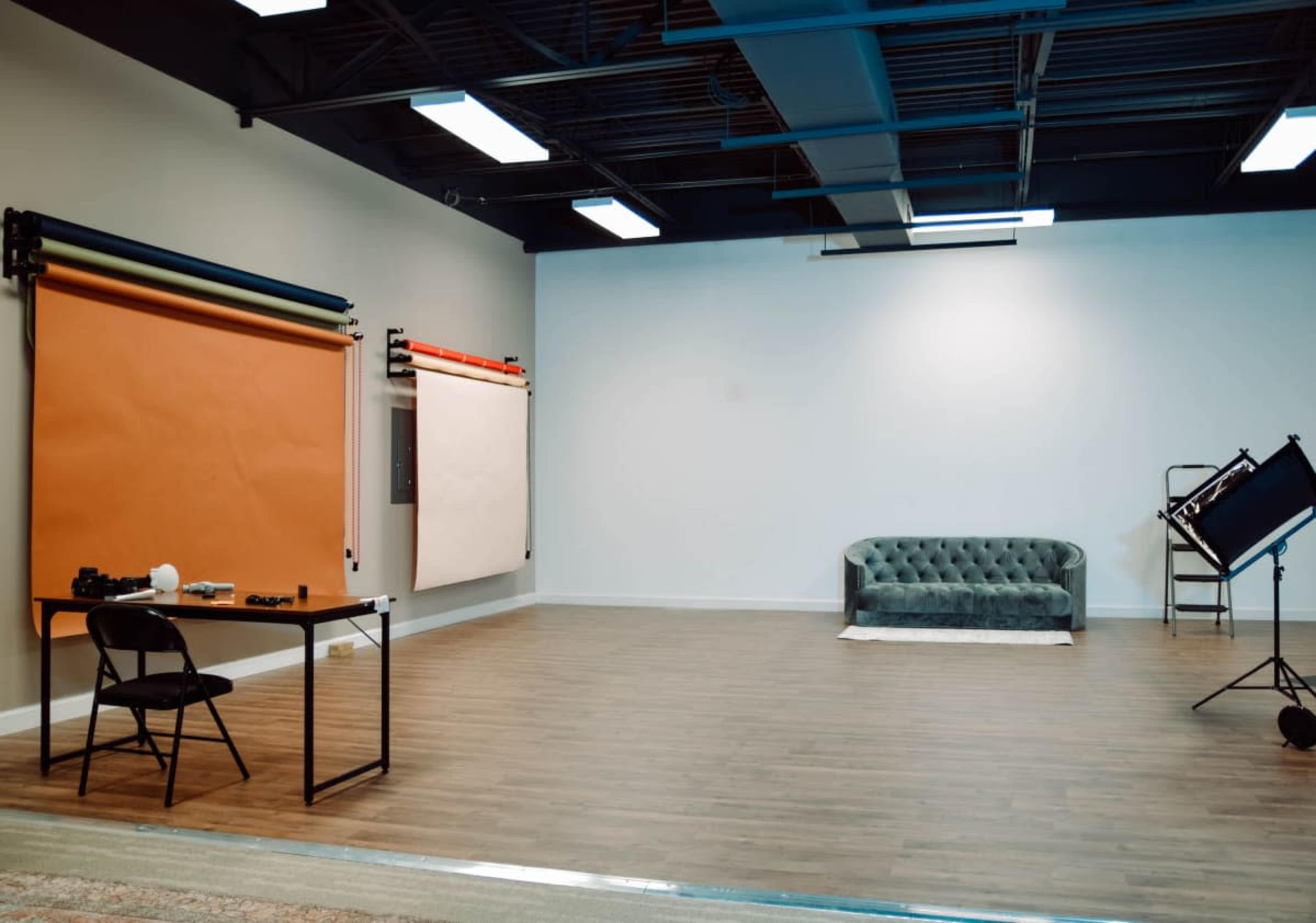 Industrial, Space with Natural Lighting Image in High Point, High Point, NC