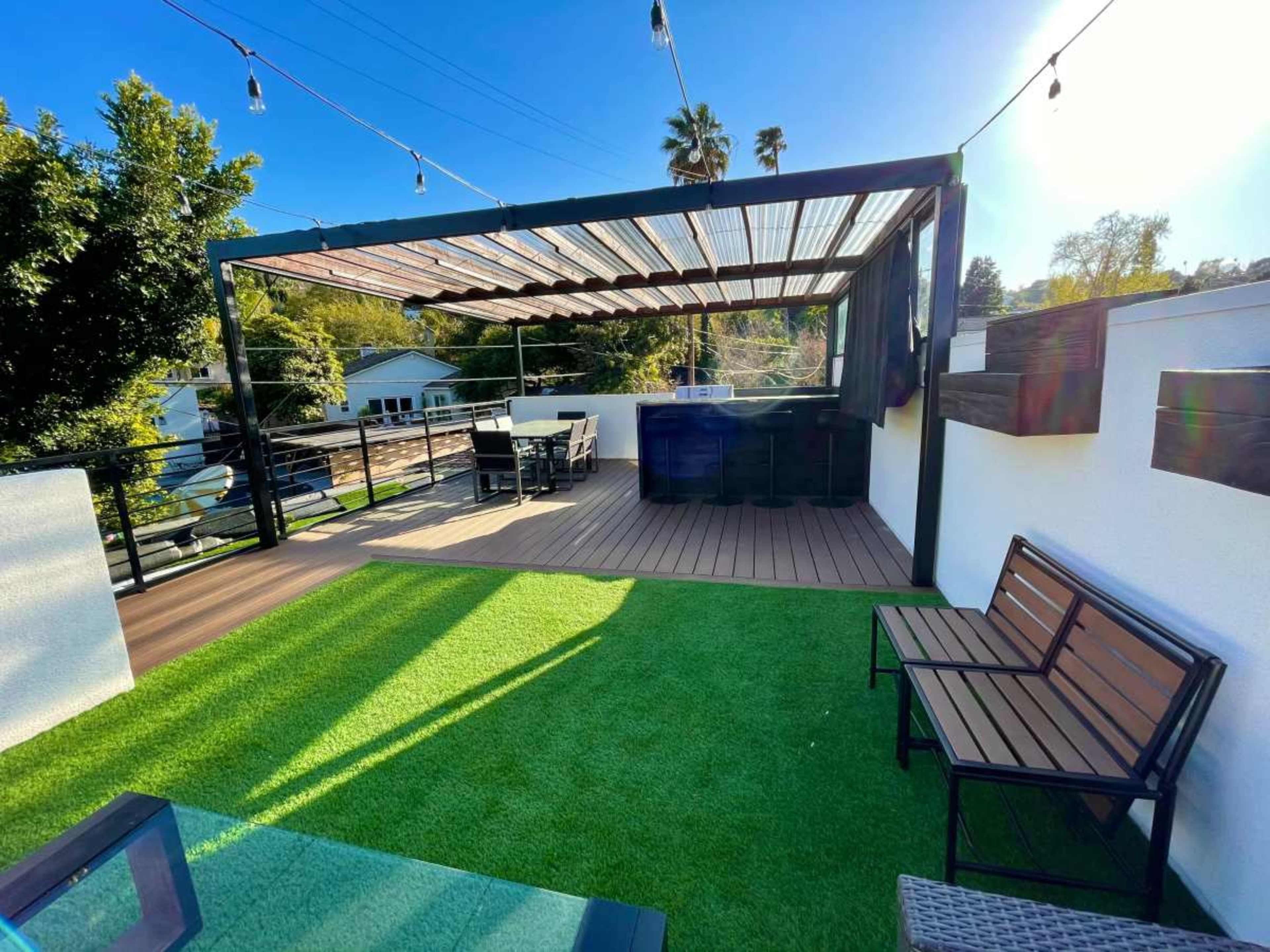 Contemporary Newly Renovated House near Universal Studios Image in Studio City, Studio City, CA