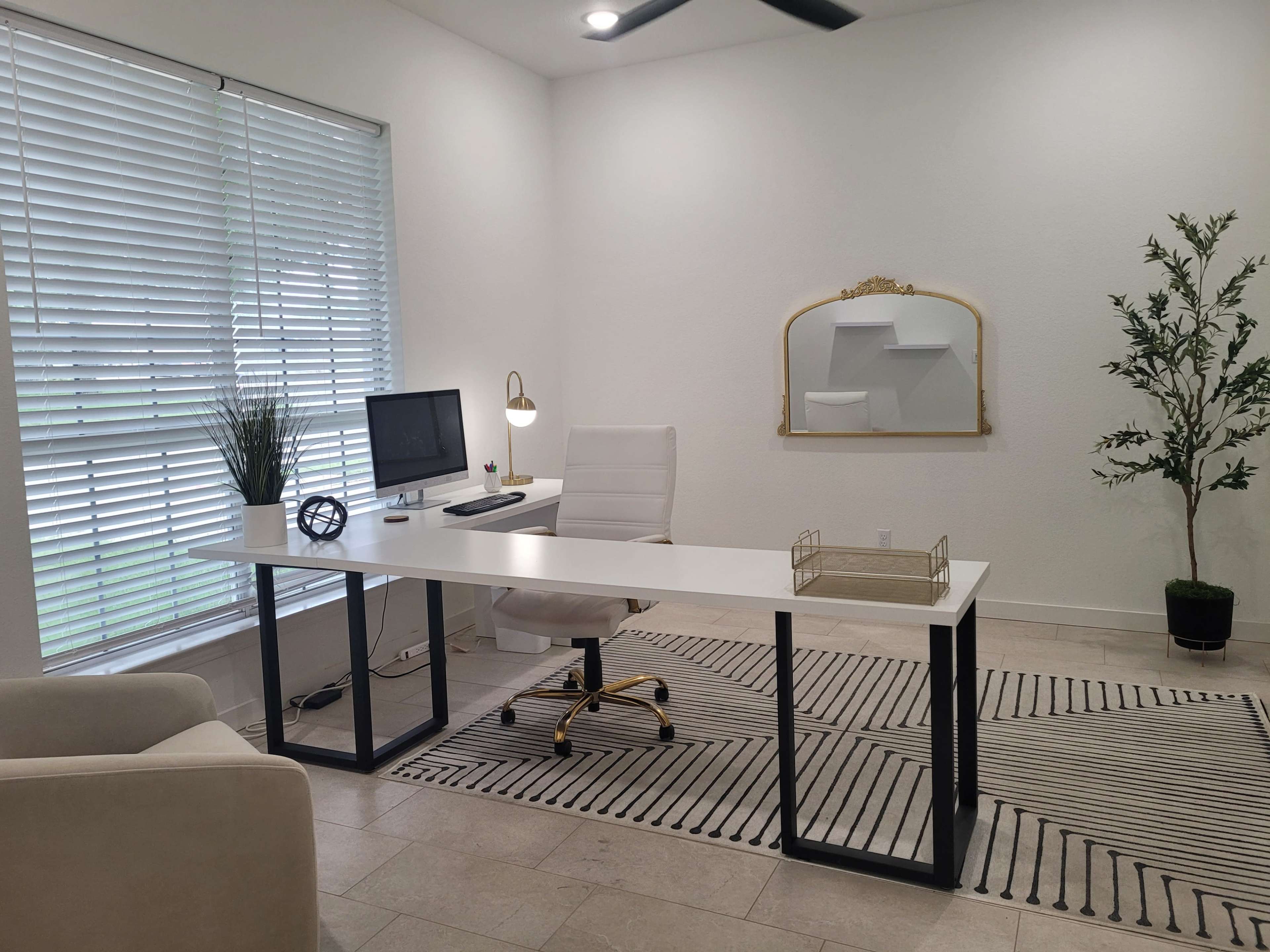 Beautiful Oversized Private Office in Central Arlington Image in Dalworthington Gardens, Dalworthington Garden, TX