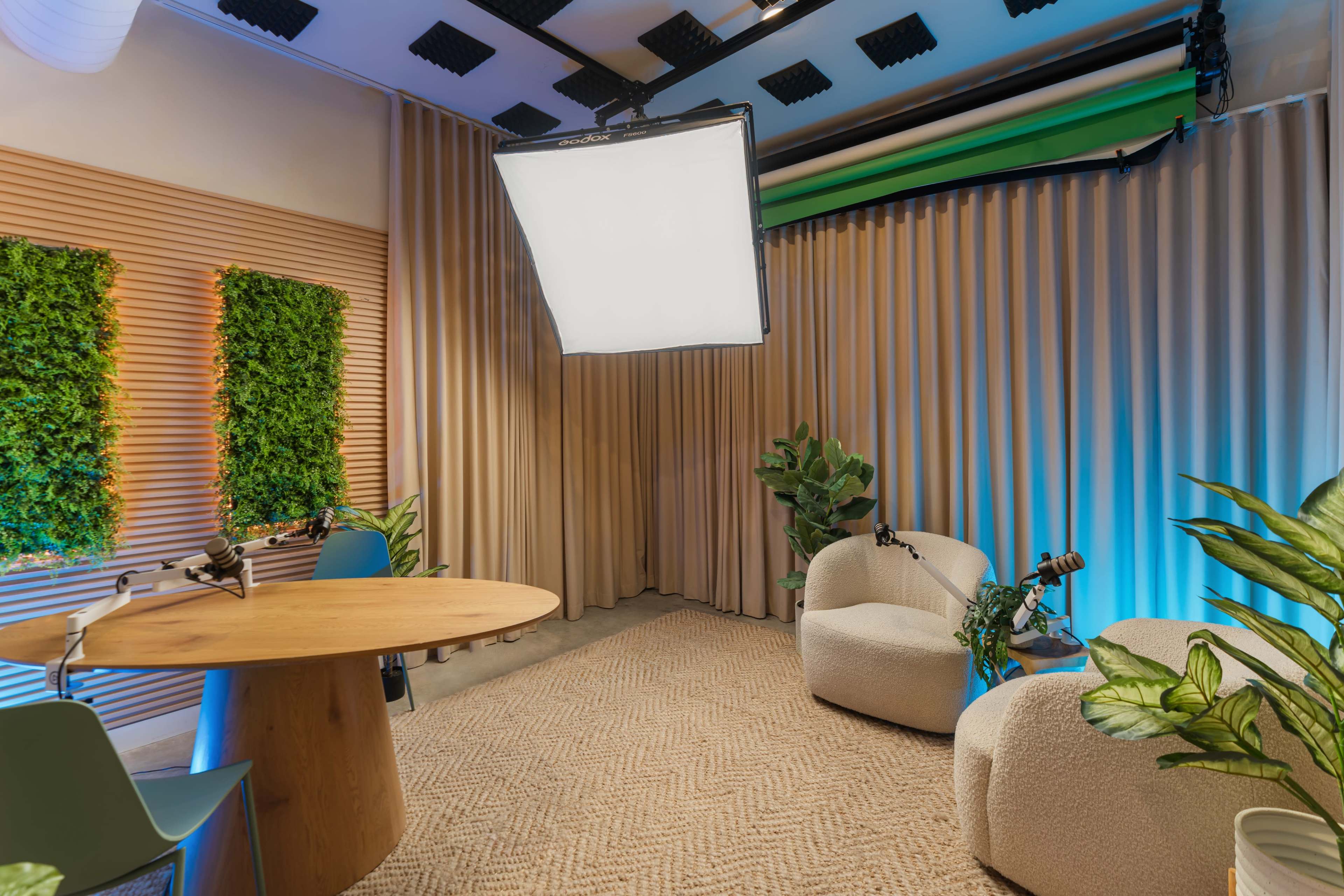Video, Podcast, & Photo Production Studio - Bucktown Image in Bucktown, Chicago, IL
