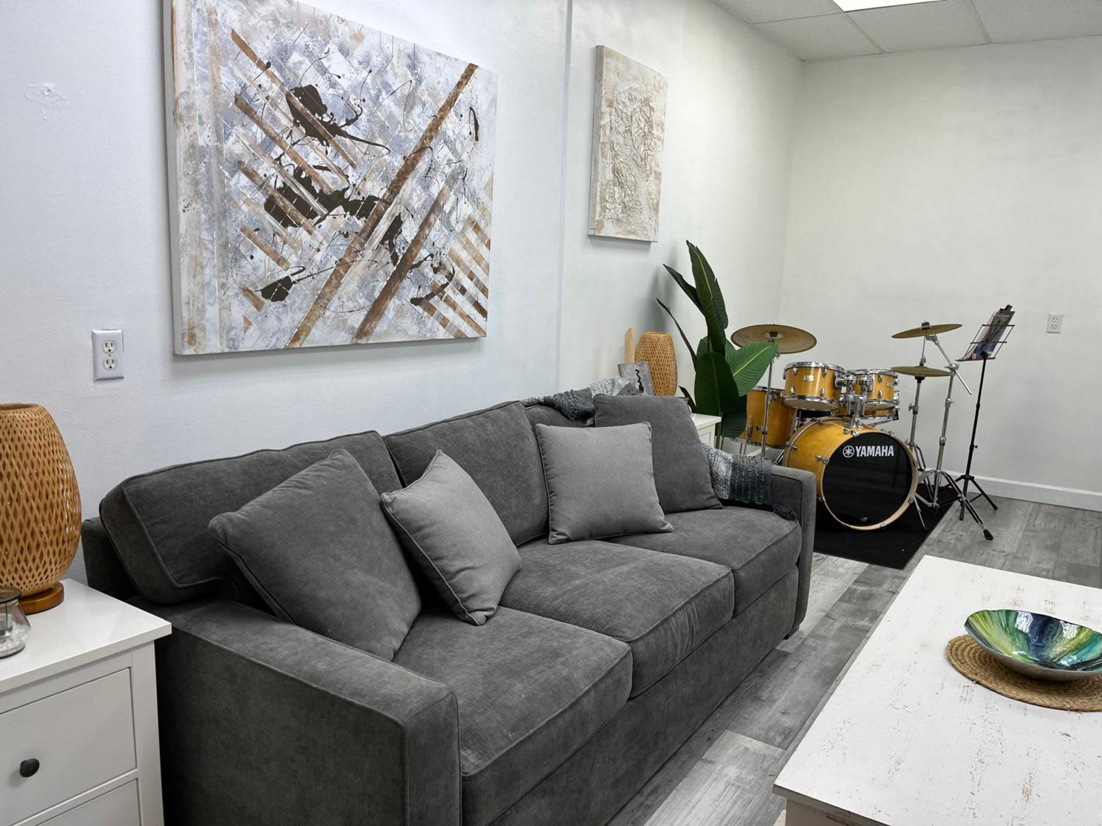 Private  Couzy Office / Production space Image in North Miami, North Miami, FL