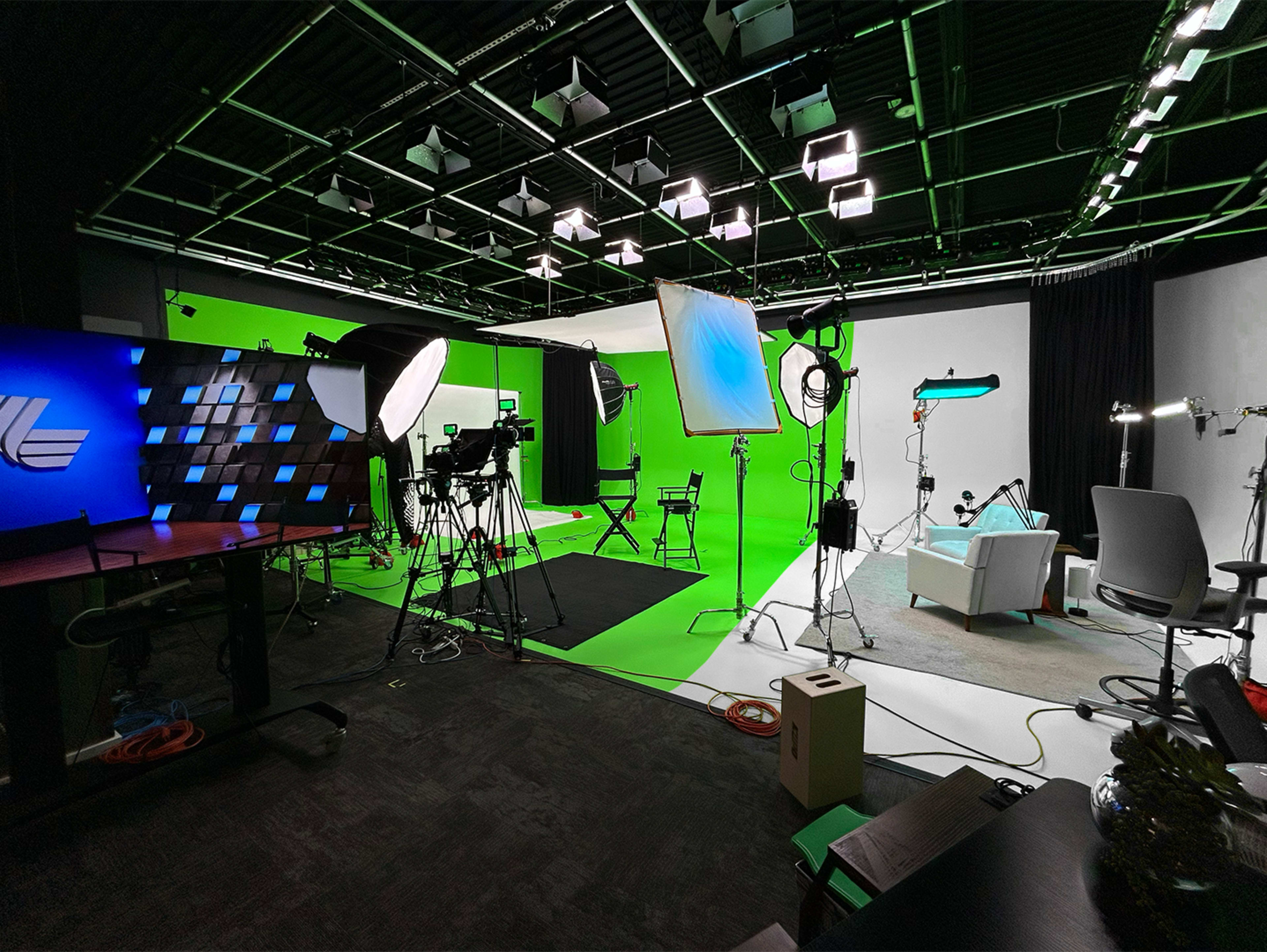 Cyclorama Studio Image in South Sarasota, sarasota, FL