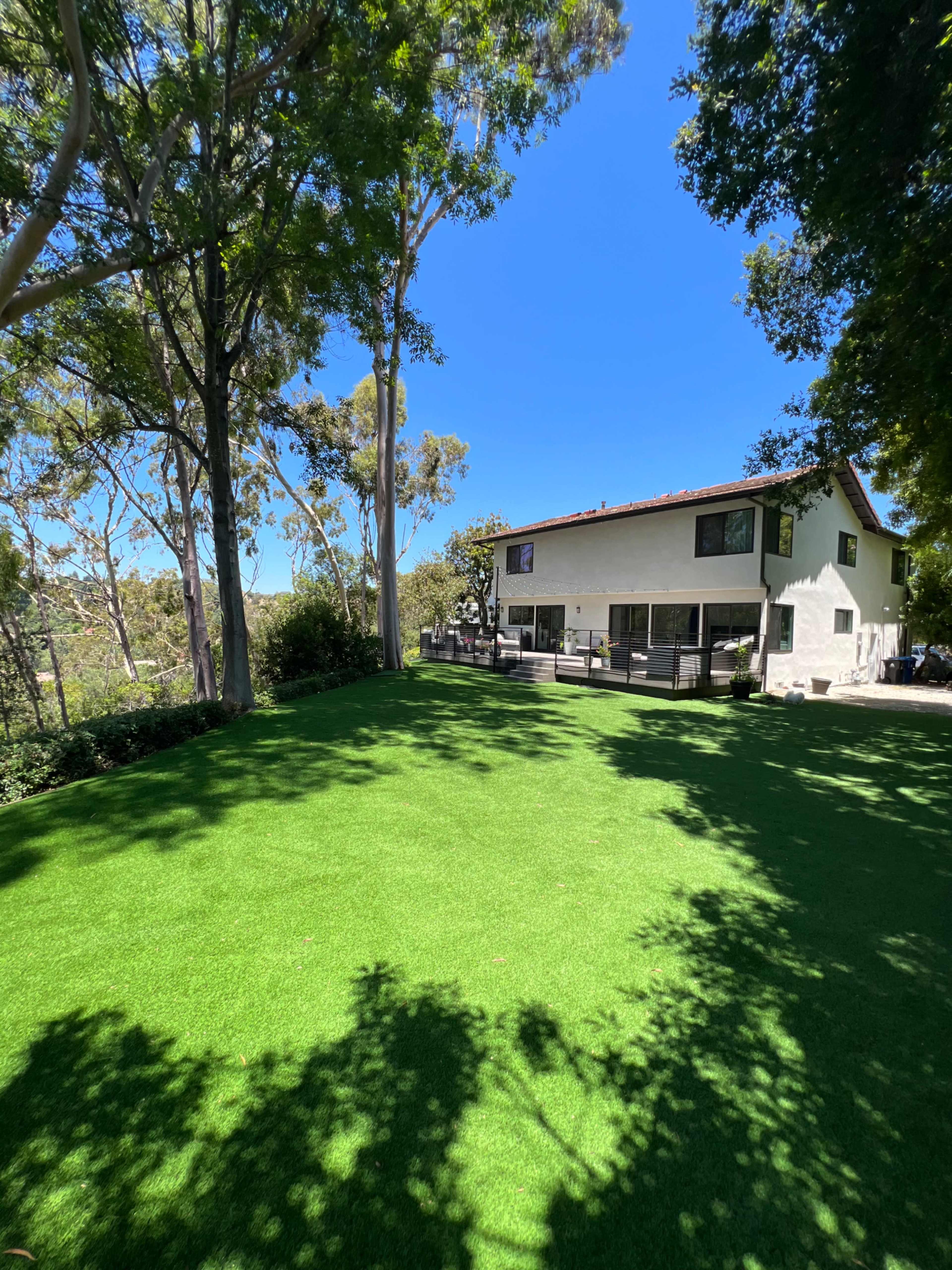 Private Bel-Air Garden Oasis for Picnics, Parties & Celebrations Image in Beverly Crest, Los Angeles, CA