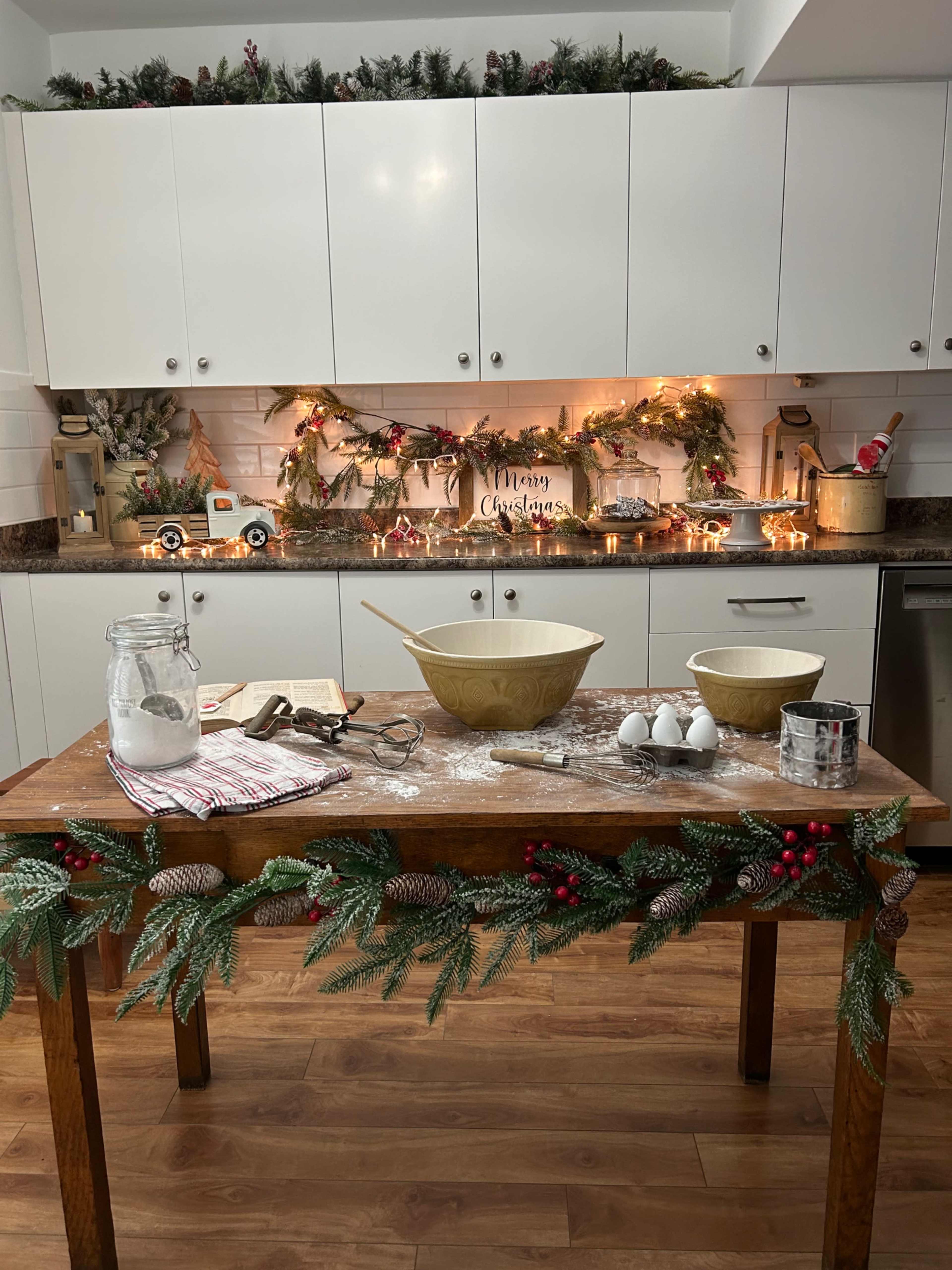 Christmas photo studio fully decorated Image in Surrey, Surrey, BC