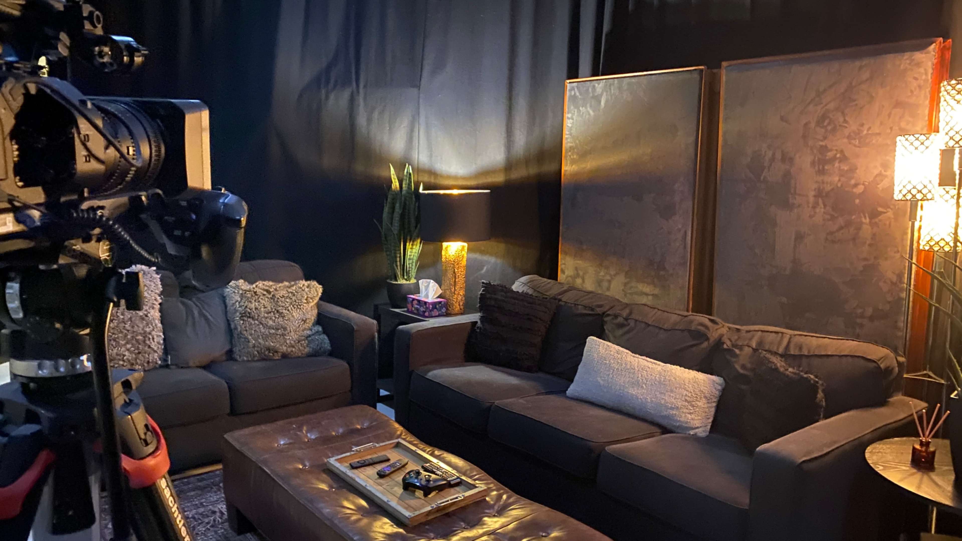 Modular Studio for Film, Photography, Podcasts Streaming with - Main Image