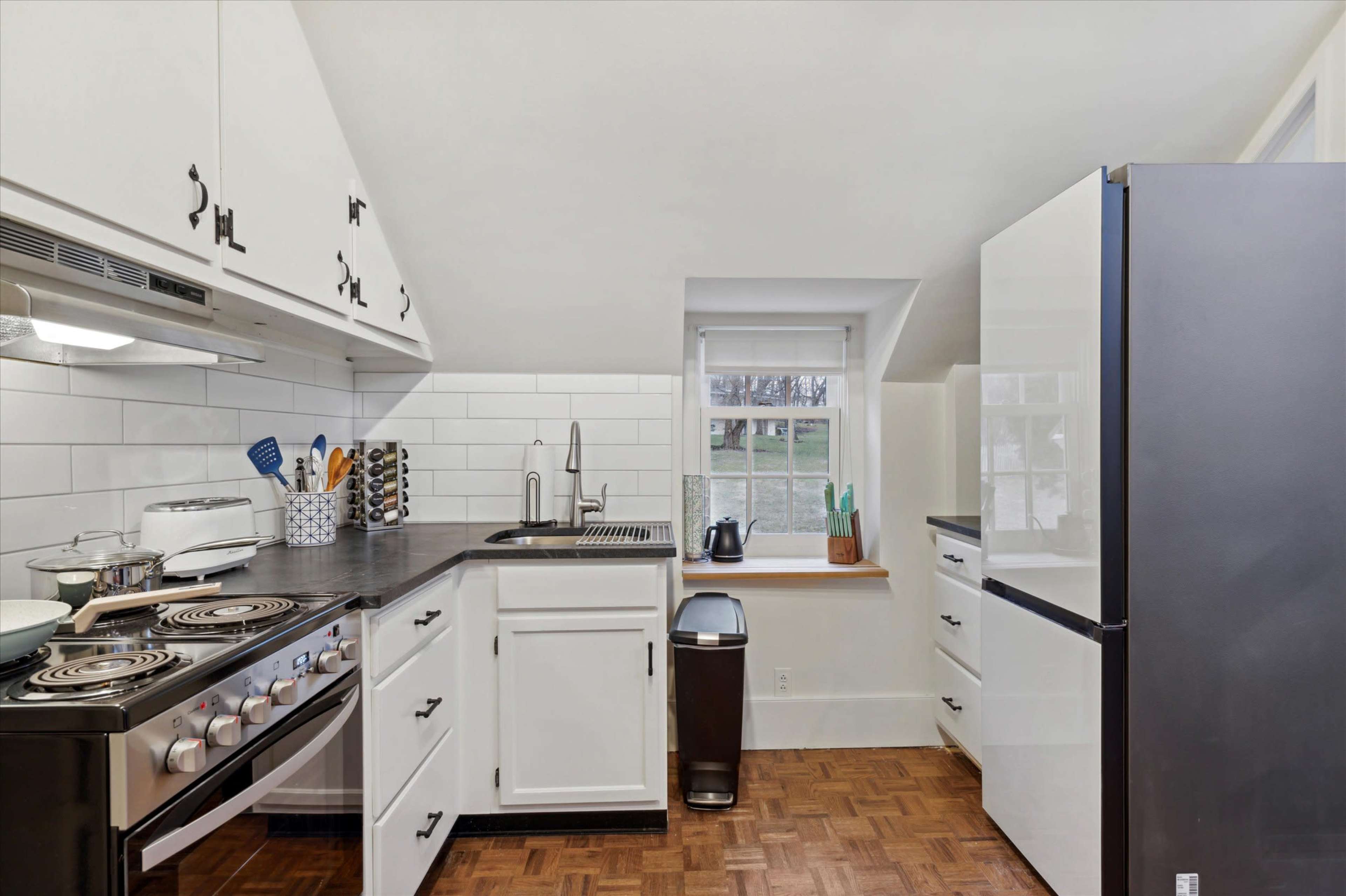 Historic Private Cottage Image in Pike Creek, Newark, DE