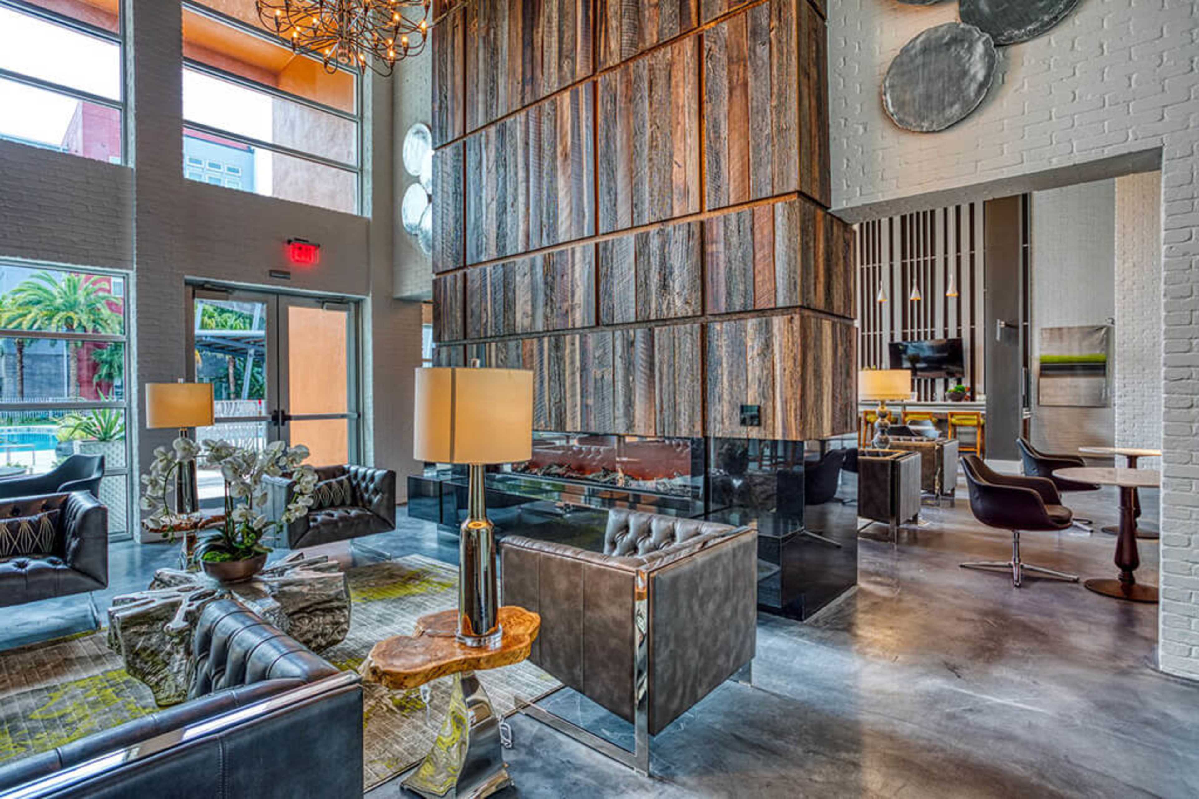 Midtown Club Room with Modern Feel Image in Maitland, Maitland, FL