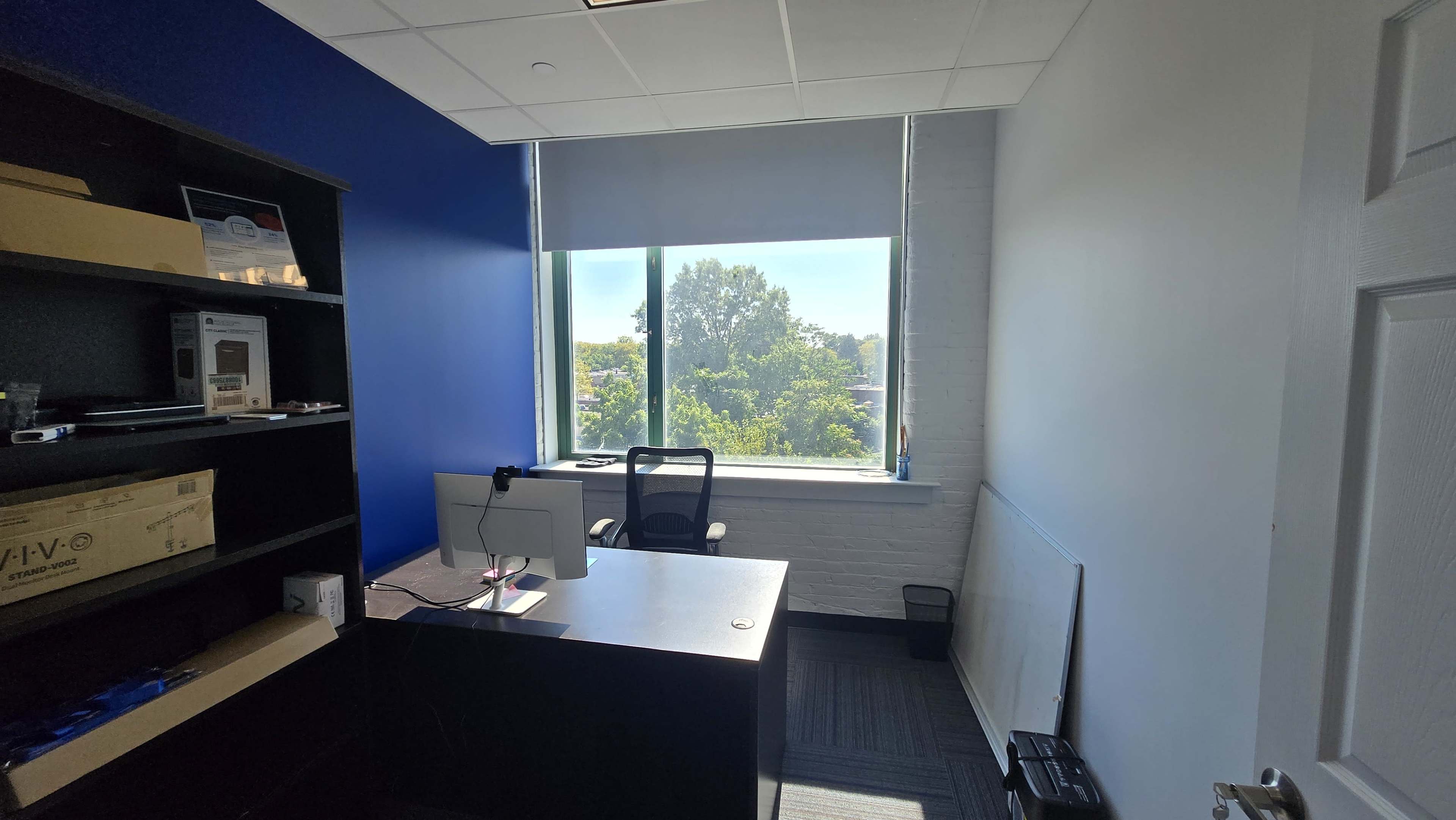 Private Office with downtown view near JFK & LGA. Image in Glendale, Glendale, NY