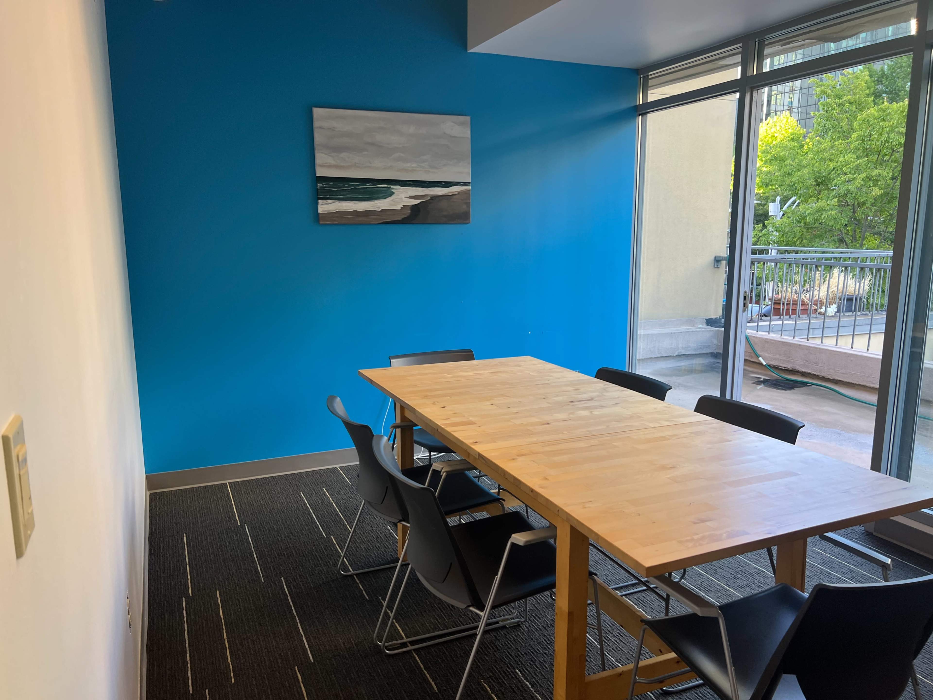 Downtown High Ceiling Event and Meeting Space near Space Needle with Deck Image in Belltown, Seattle, DE