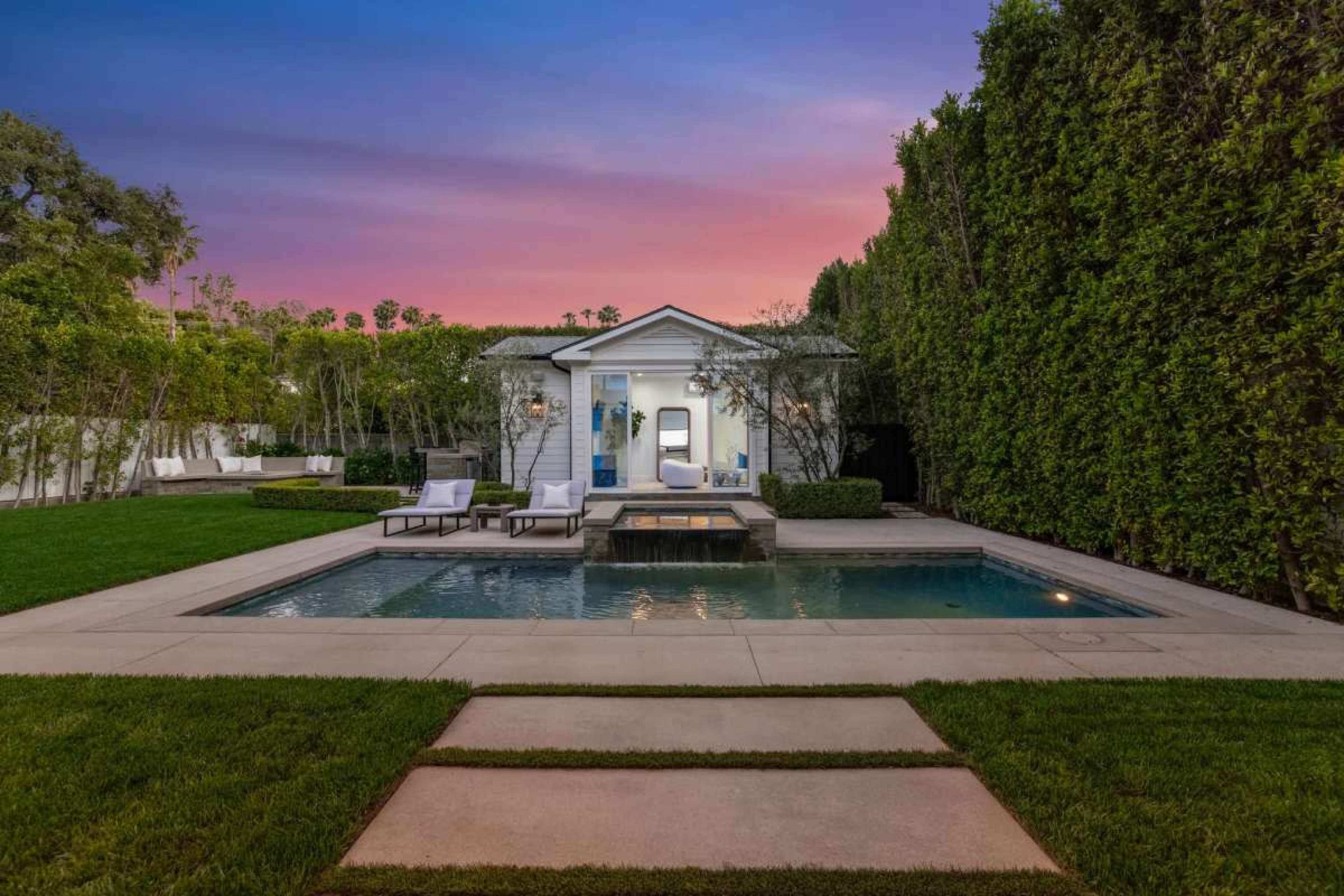 Bright and spacious, East Coast Inspired Home Image in Encino, Encino, CA