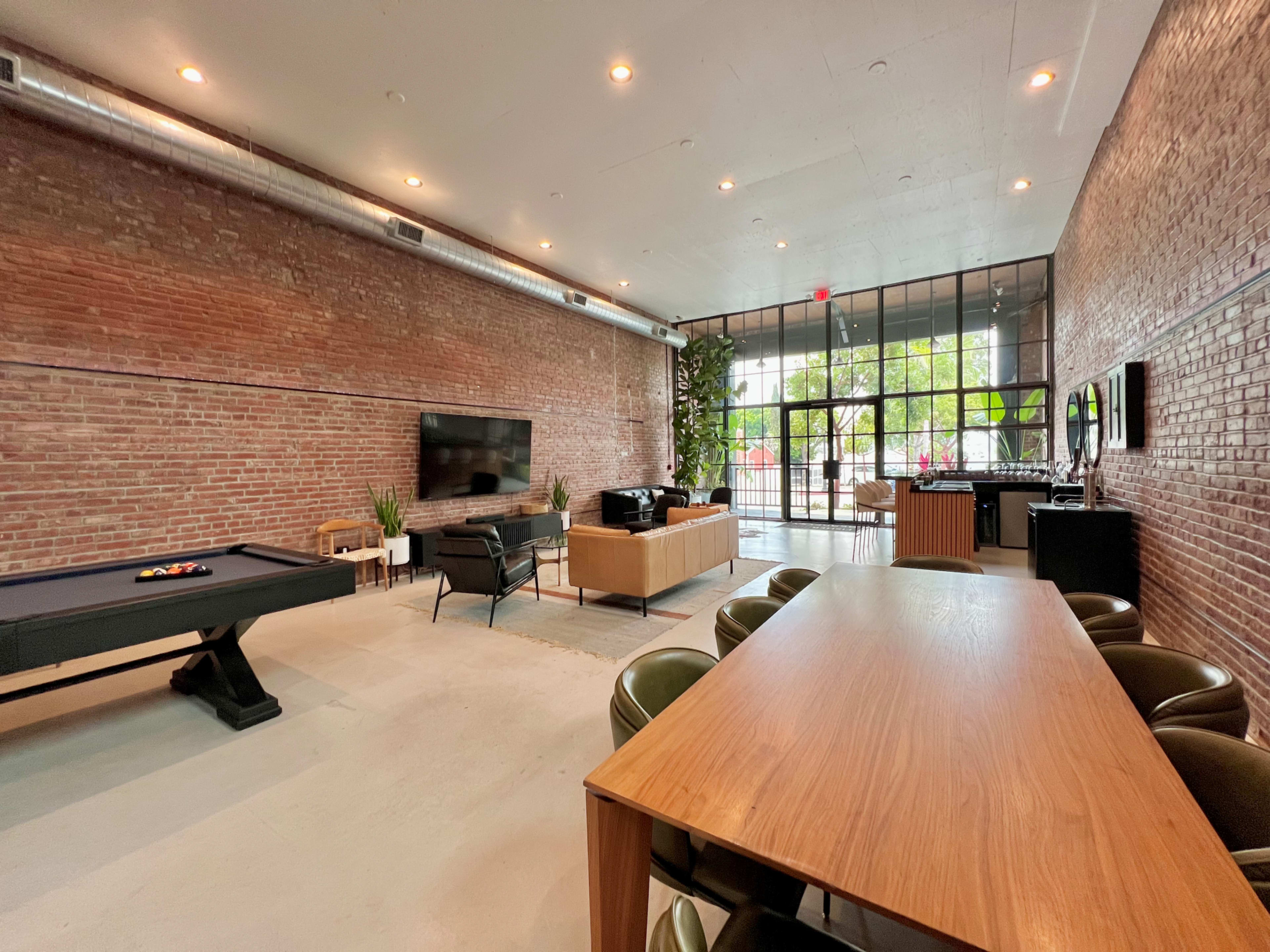 Modern Lounge for Events, Shoots & Meetings Image in El Segundo, El Segundo, CA