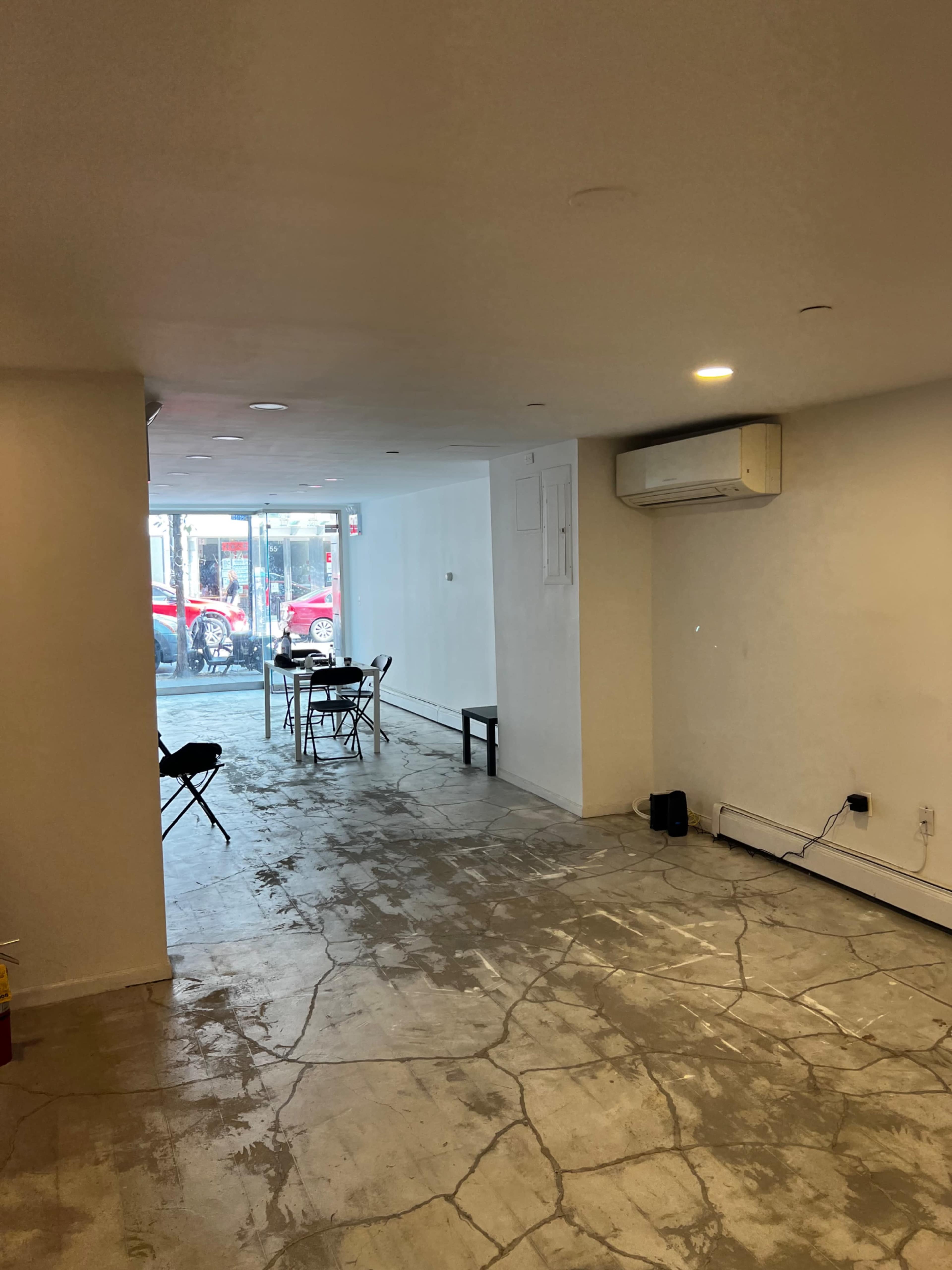 prime Dime Square pop-up venue & art gallery – trendy, bright, ground-floor space with street-facing windows Image in Lower East Side, New York, NY