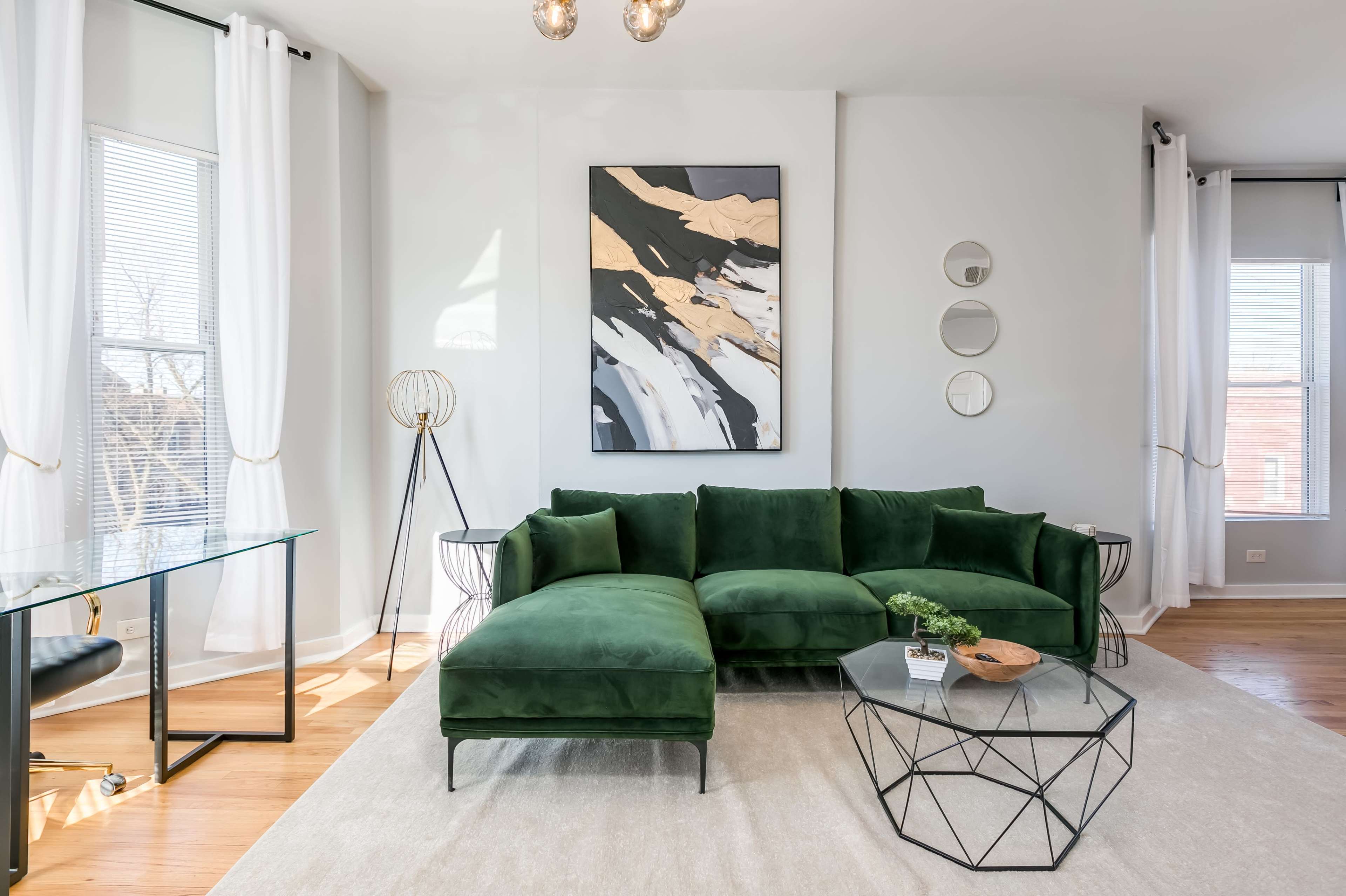 Luxury Chic Condo near Hot Attractions Image in South Shore, Chicago, IL