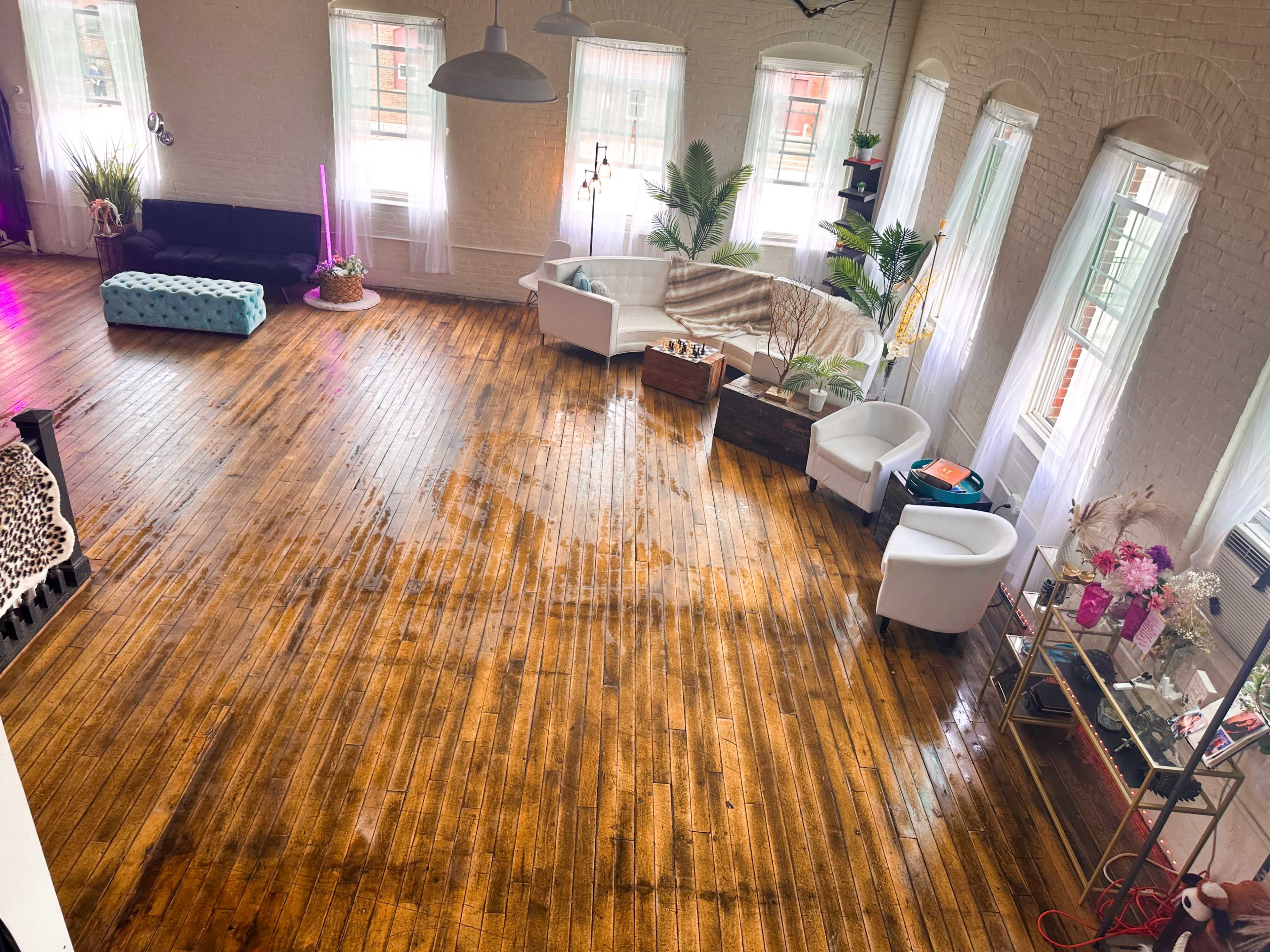 Industrial Modern Mill Photography Studio Image in Pawtucket, Pawtucket, RI