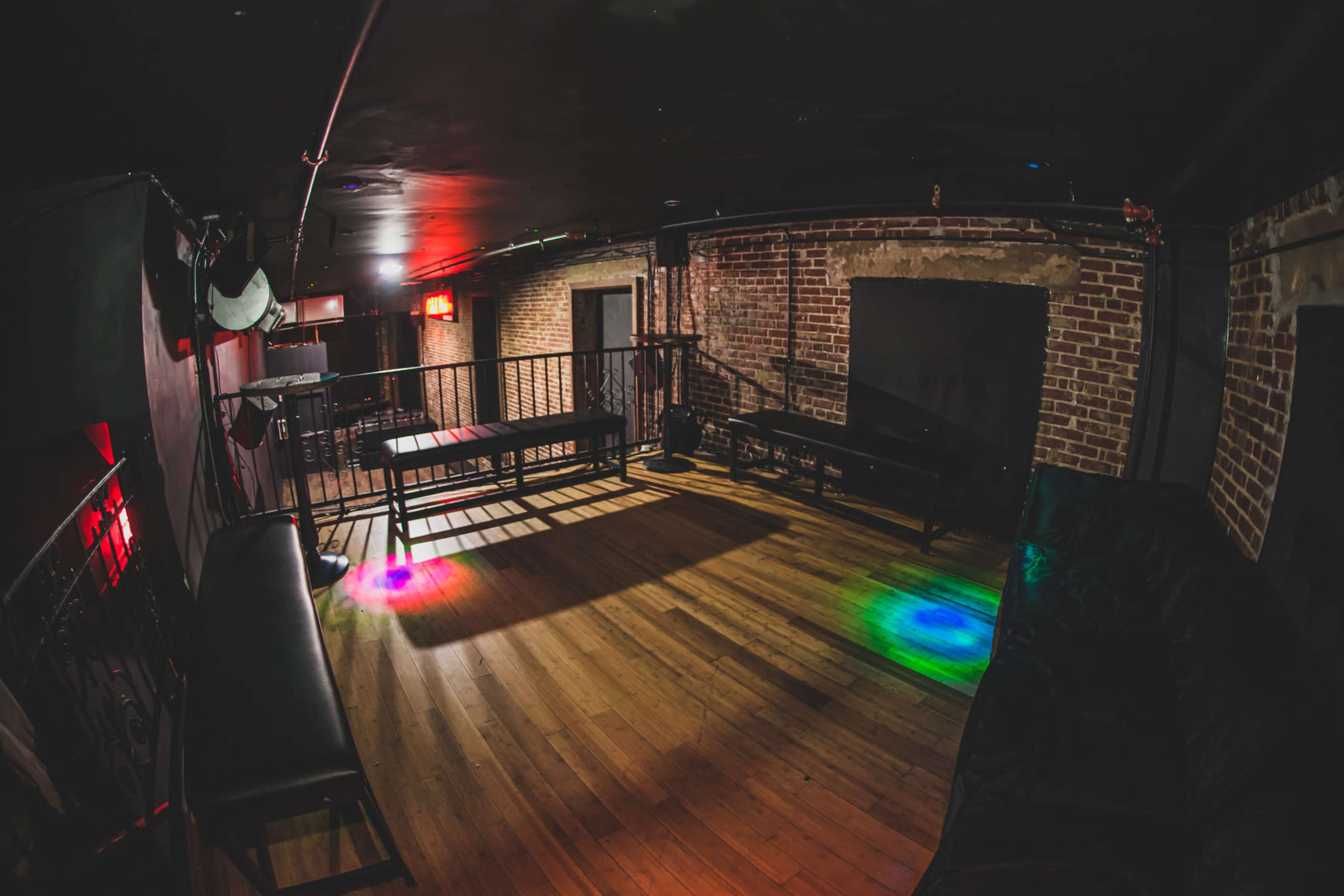 Catch One - Noise/Tavern Room Image in Arlington Heights, Los Angeles, CA