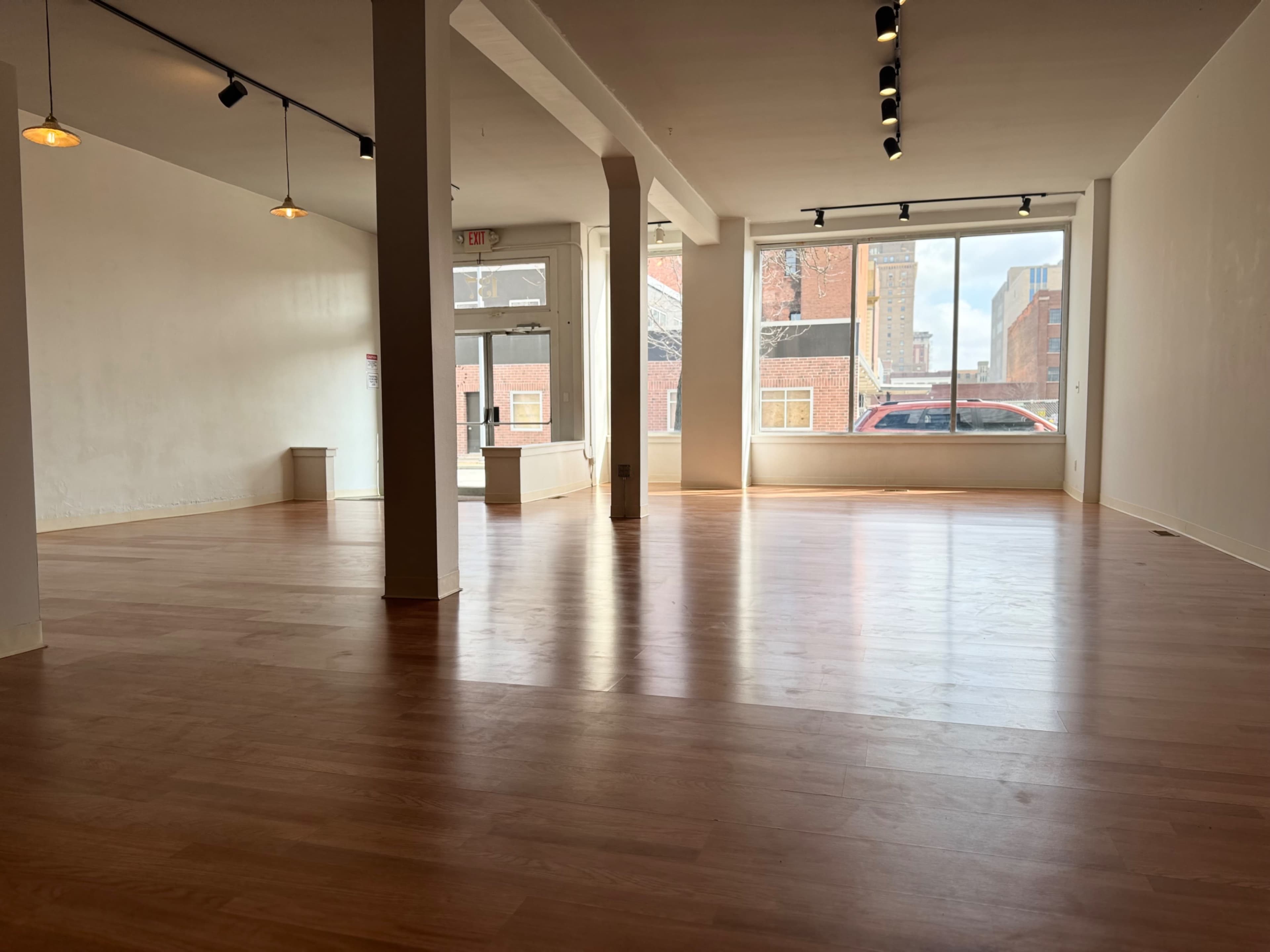 Modern Downtown Content Studio, Meeting and Event Space Image in Center City, Toledo, OH