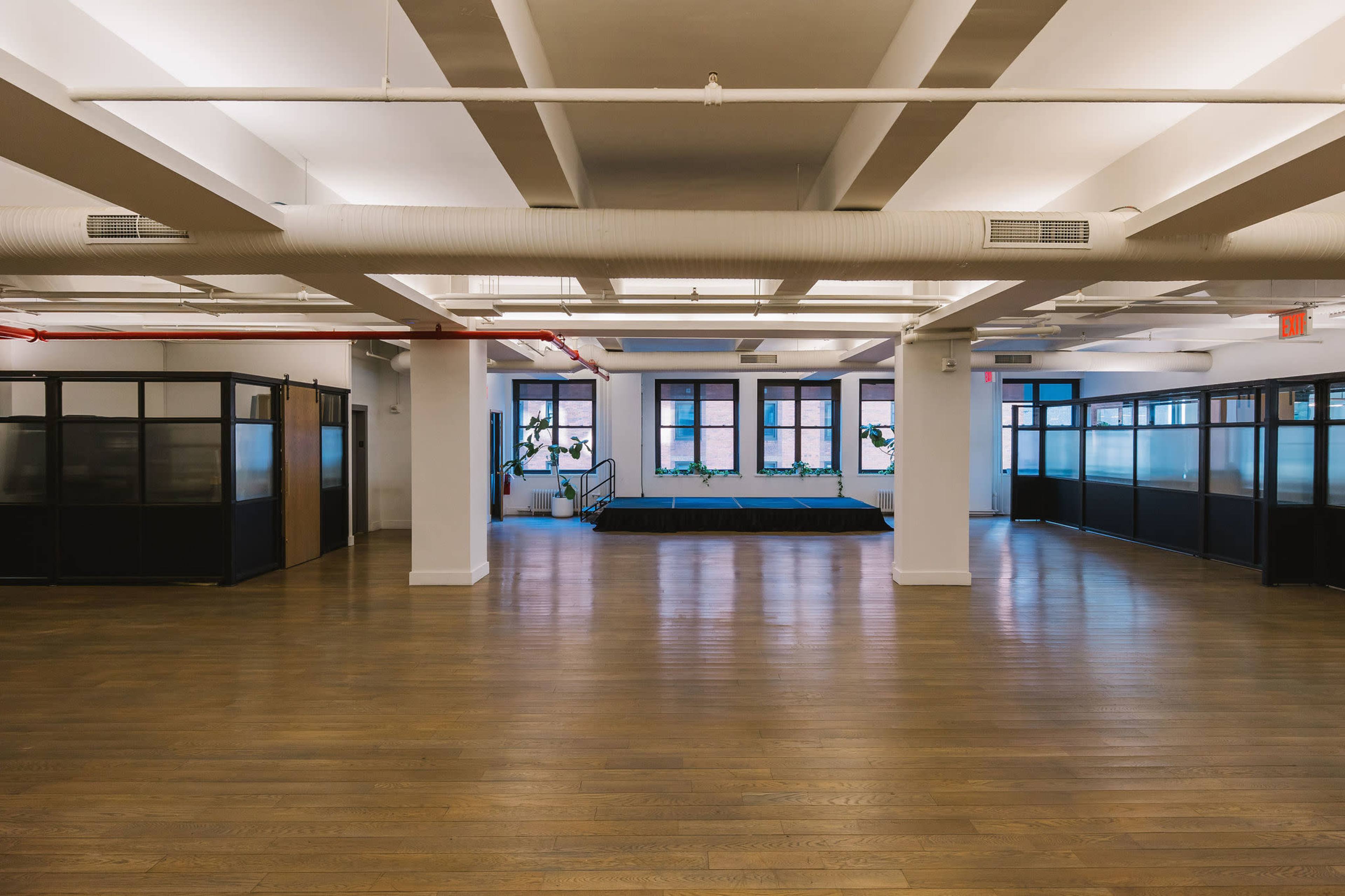 The Auditorium Image in Midtown Manhattan, New York, NY