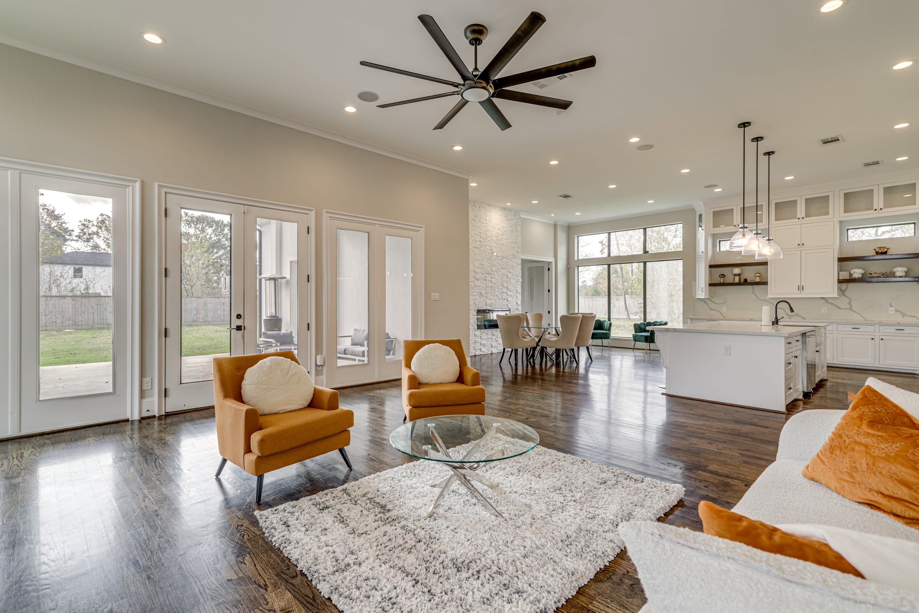 Event-ready gated mansion in Houston Image in Northside, Houston, TX