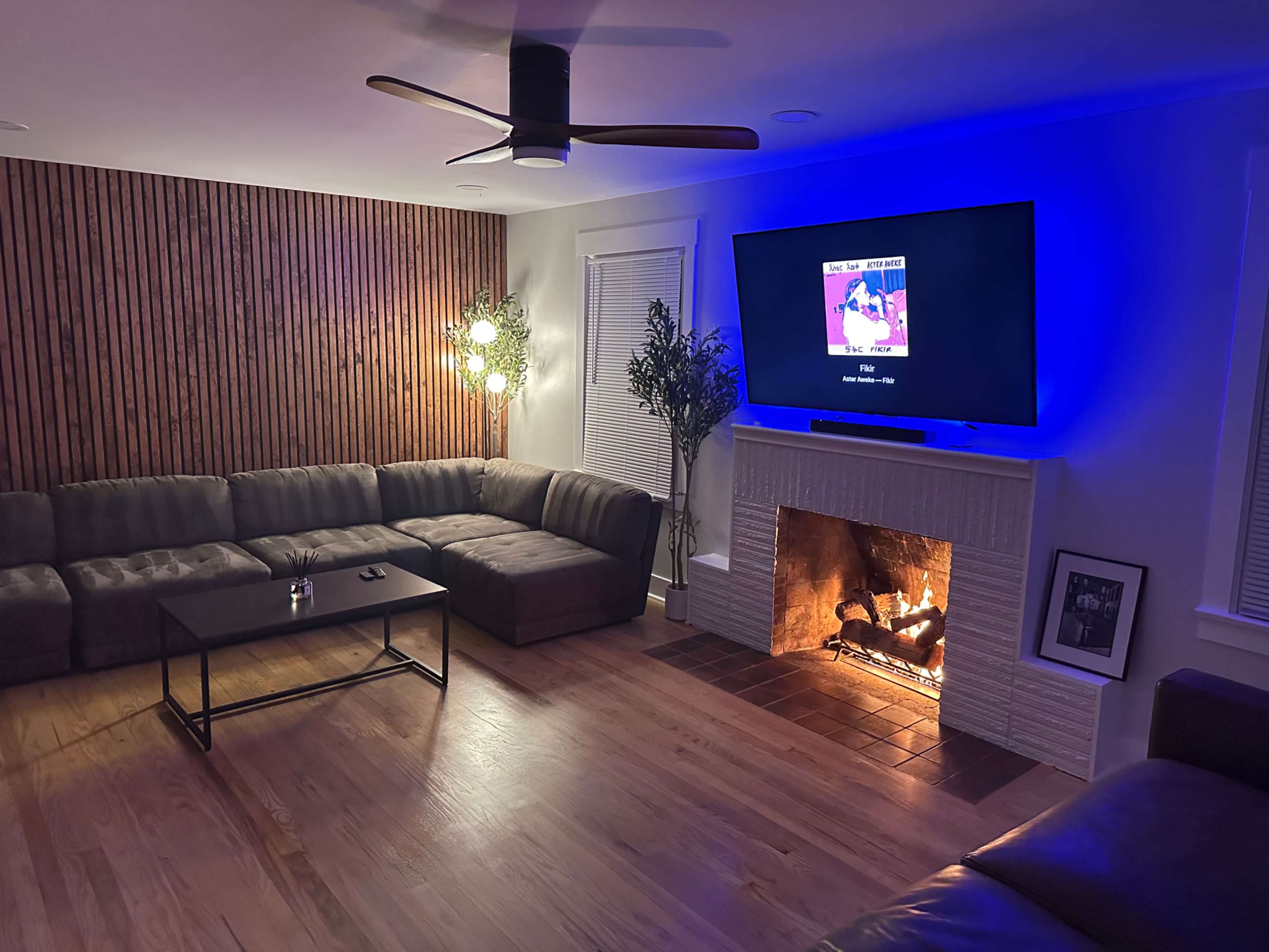 Modern newly remodeled house for the perfect event! Image in Broadview, Seattle, WA