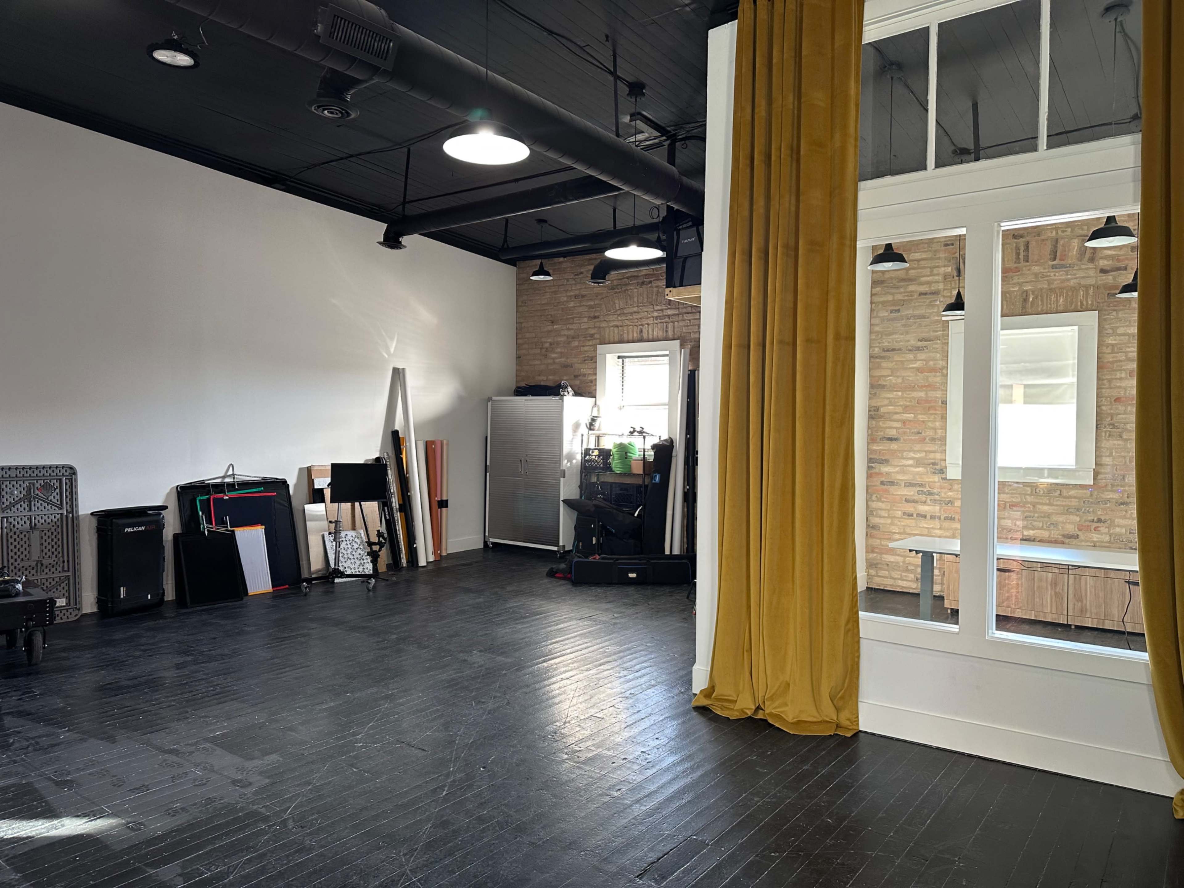 Bentonville Creative Image in Downtown Bentonville, Bentonville, AR