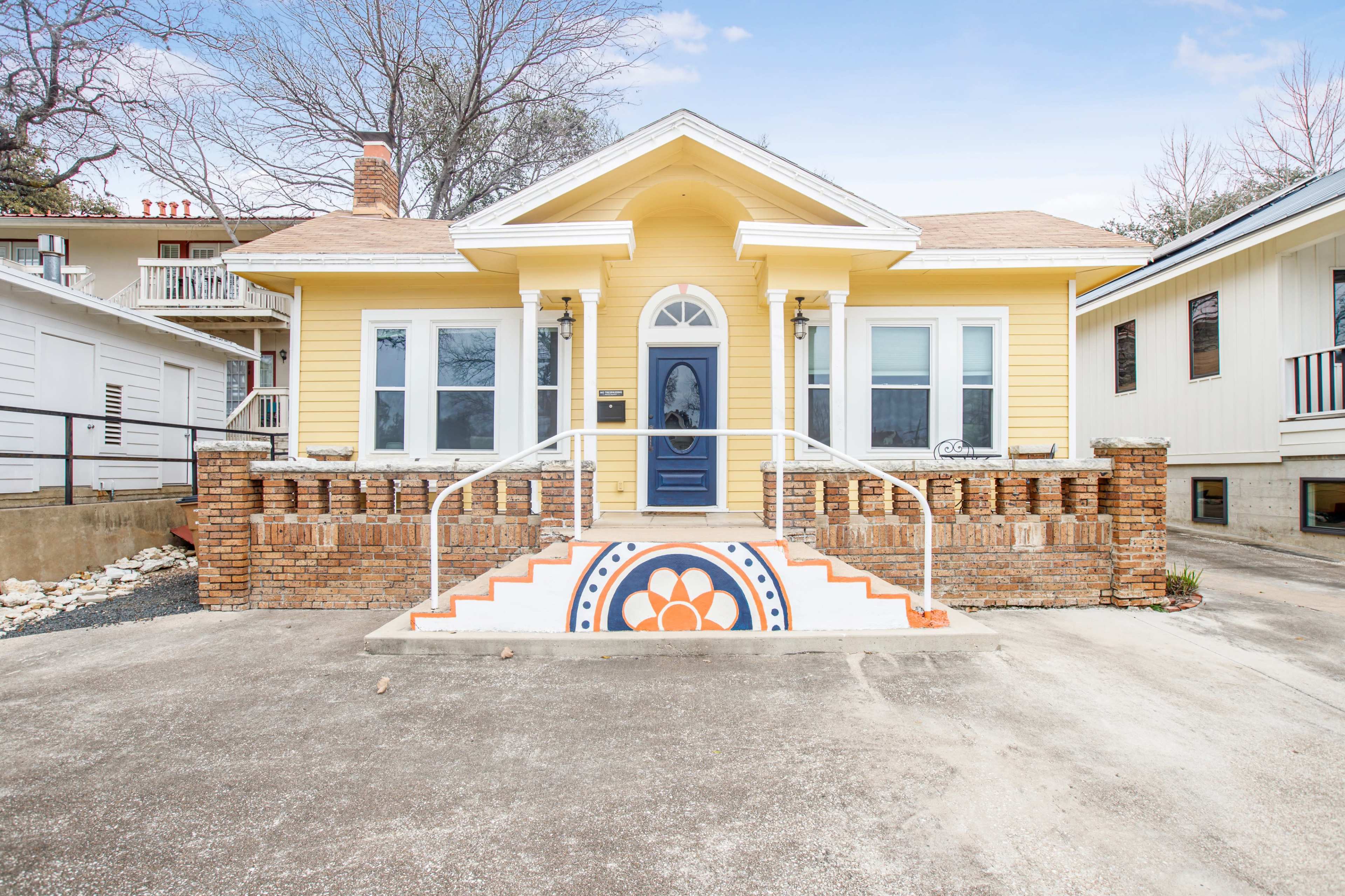 Historic House with Modern Office Interior in Downtown Austin Image in Clarksville, Austin, TX