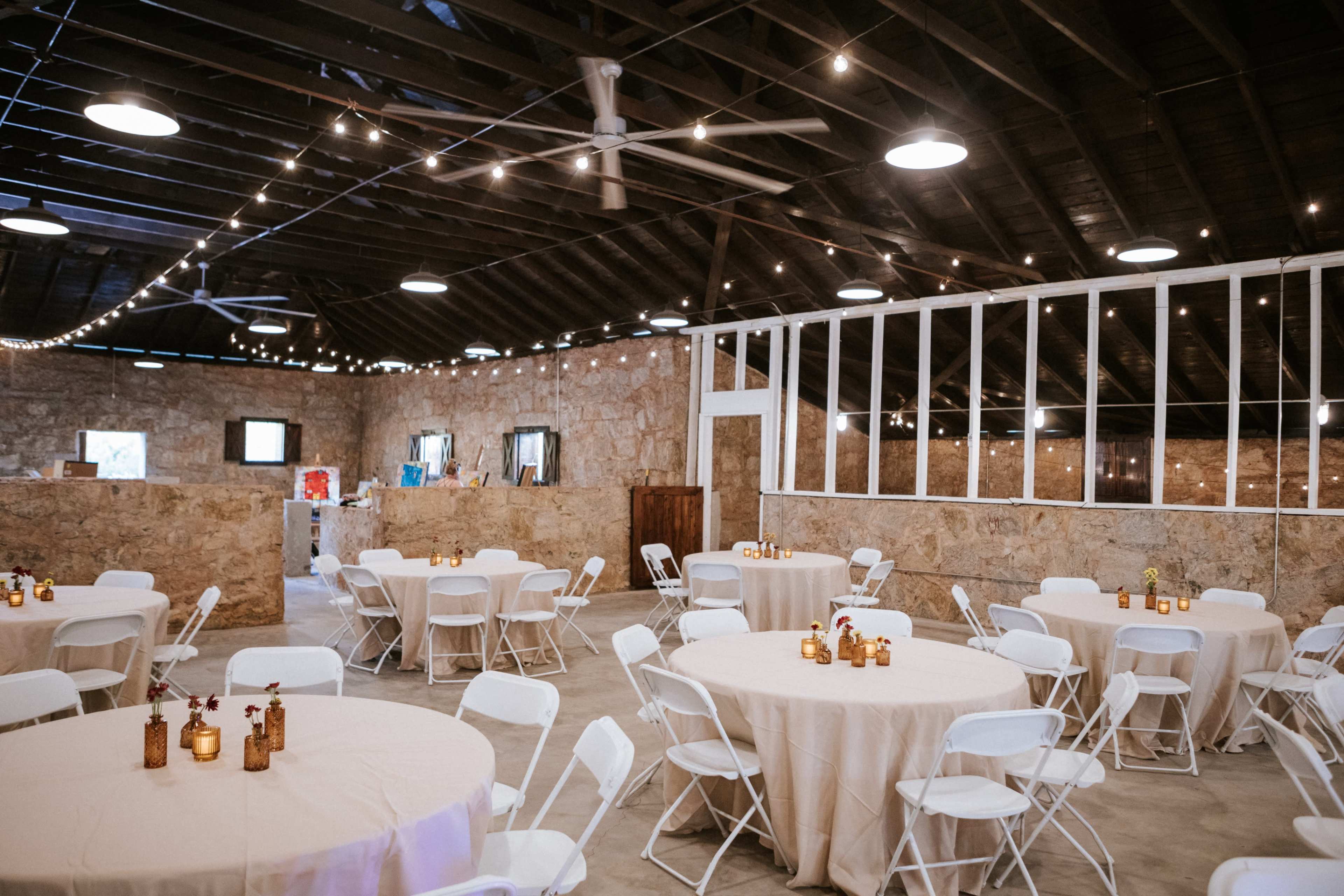 Rustic Dairy Barn in 77-Acre Nature Oasis – Perfect for Yoga Retreats, Wellness Events & Weddings Near Downtown Decatur Image in Decatur, Decatur, GA