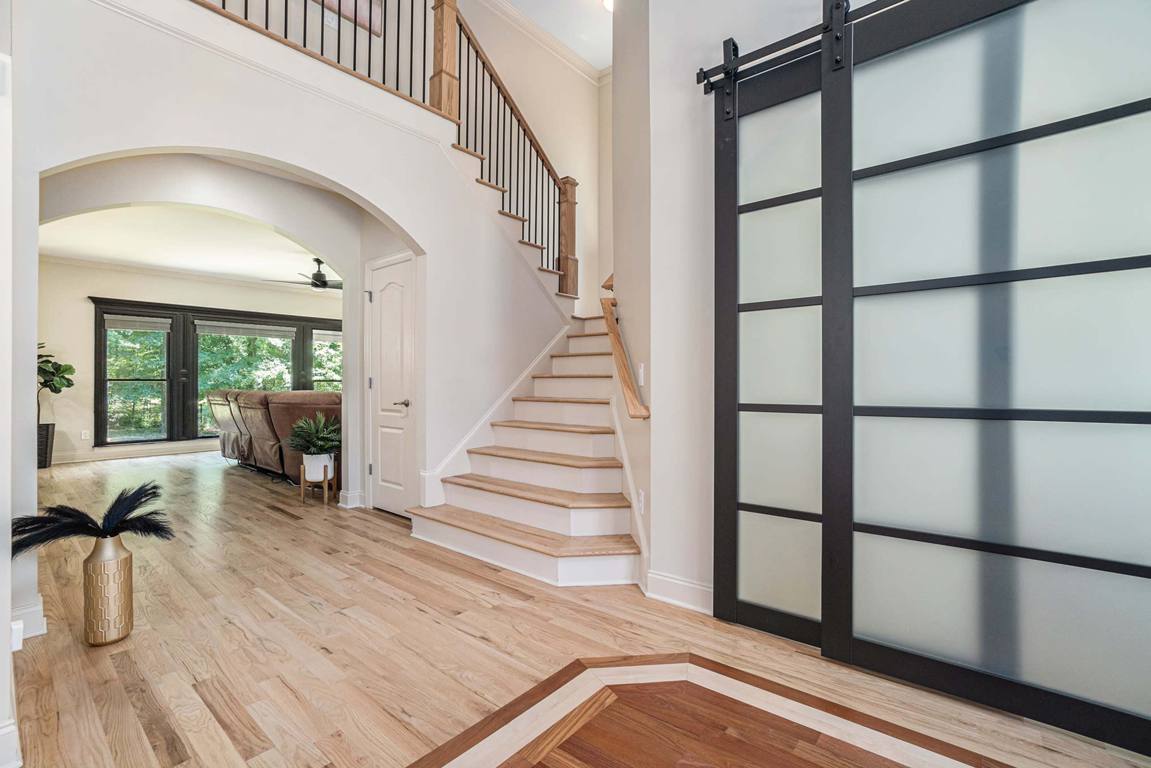 Stunning, Secluded Event Home - Perfect for Productions, Meetings, and Social Events Image in , Stockbridge, GA