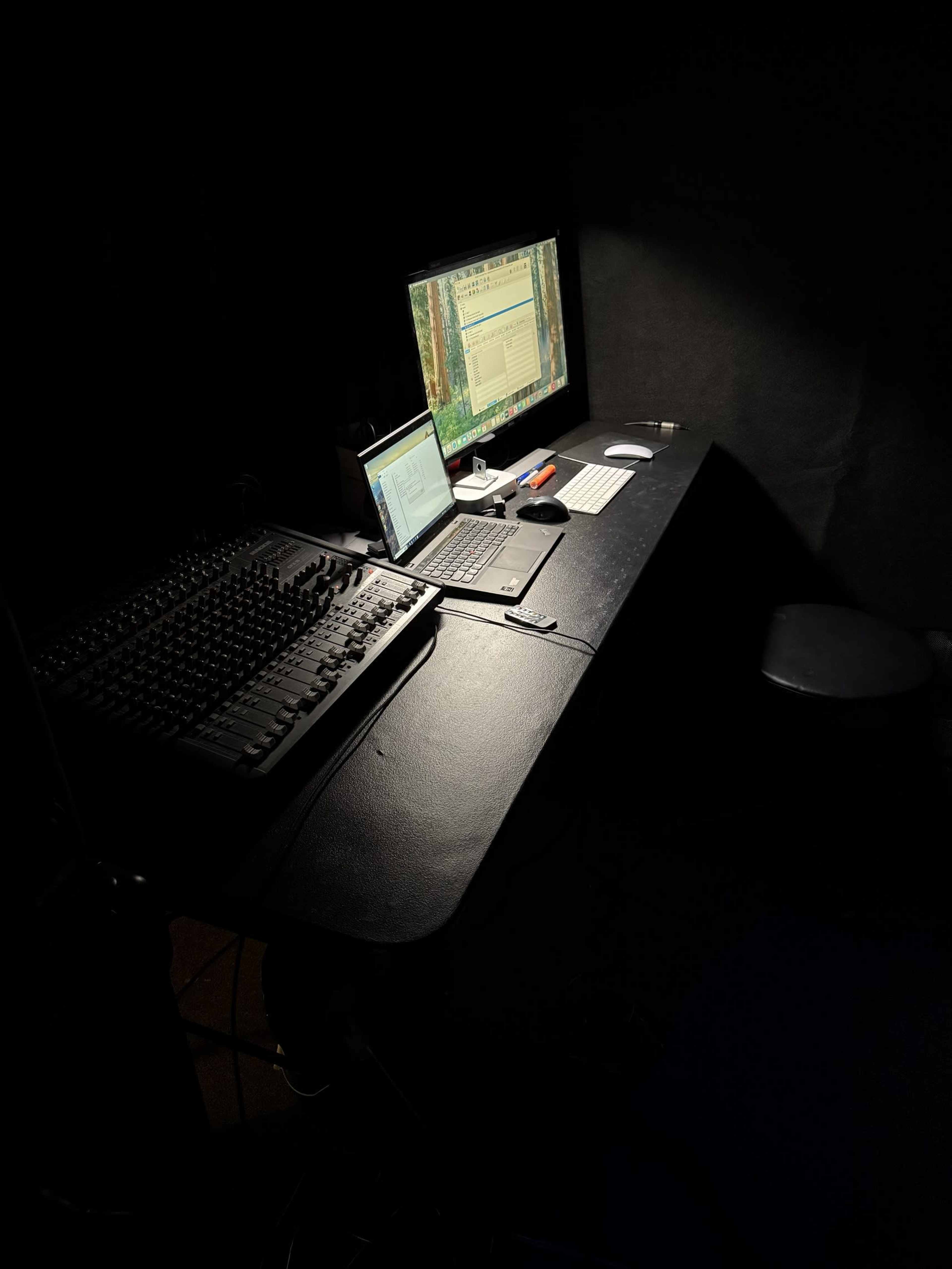 Close to I55 and Kingery Road in Burr Ridge Image in Downers Grove Township, Burr Ridge, IL