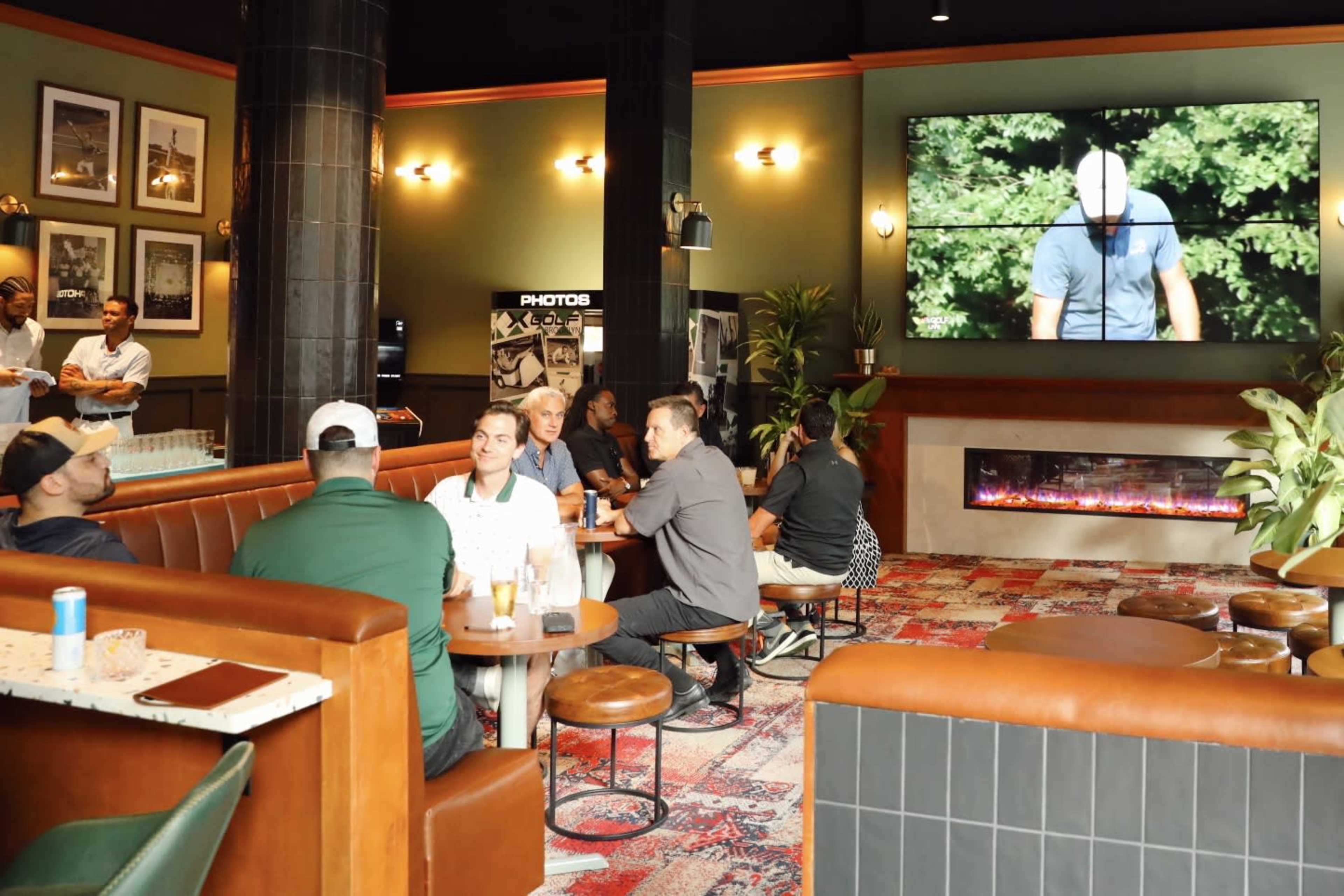 Brooklyn Clubhouse with Golf Simulators Image in Greenpoint, Brooklyn, NY