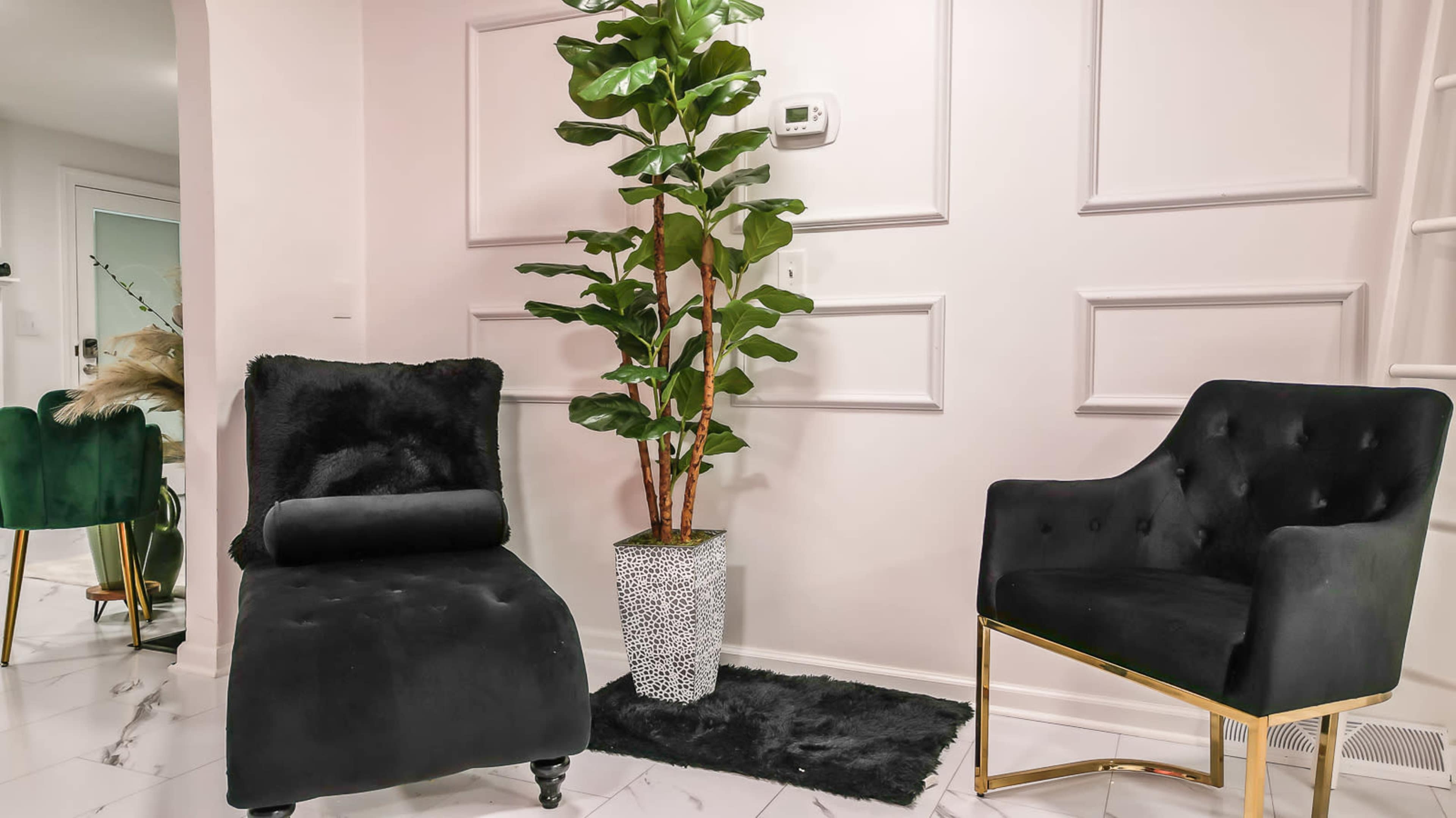 PHOTOGRAPHY STUDIO | CONTENT CREATION | PODCAST STUDIO Image in Amherst, Amherst, NY