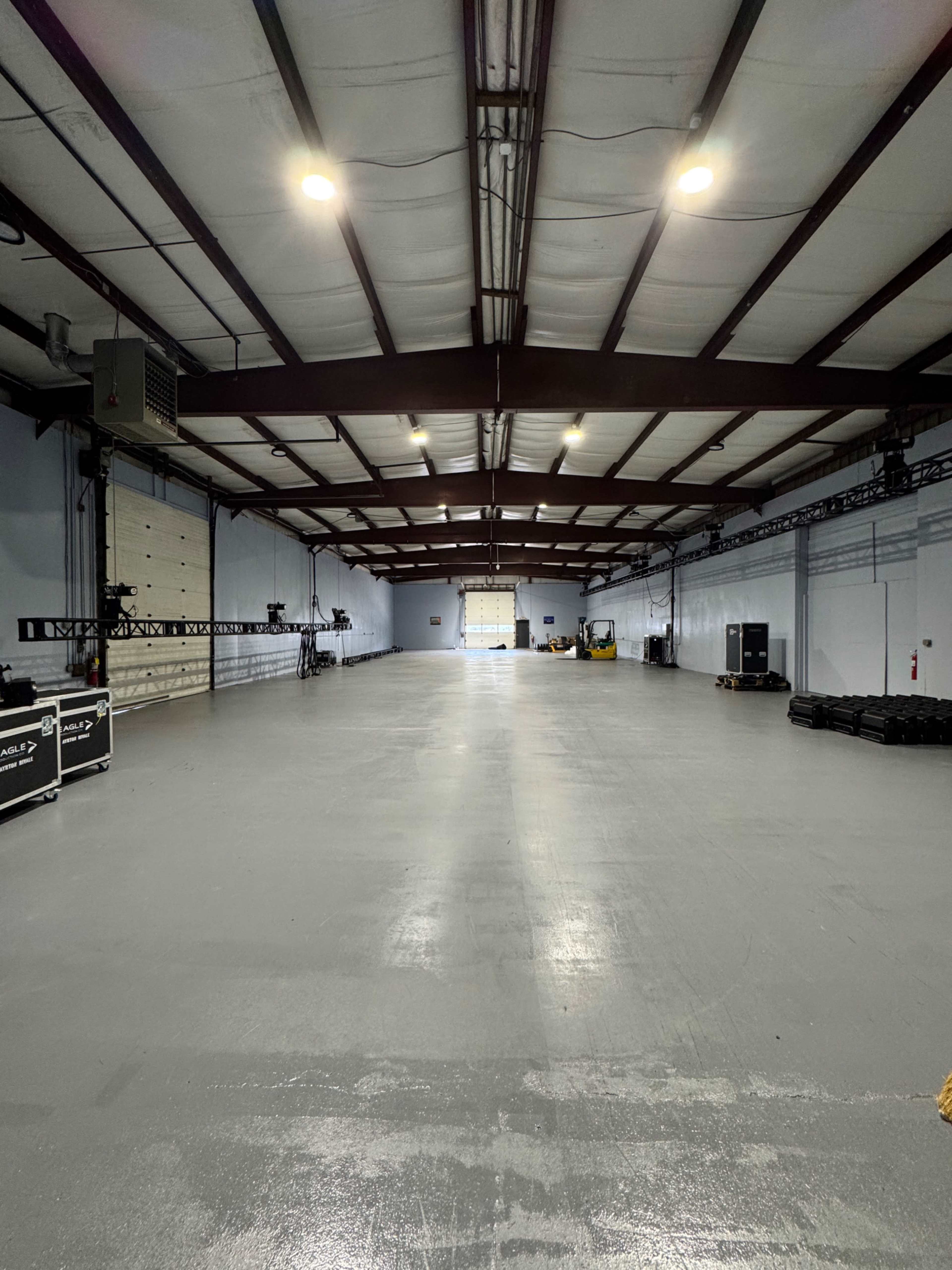 Large New Jersey open space + Offices Image in Wall Township, Wall Township, NJ