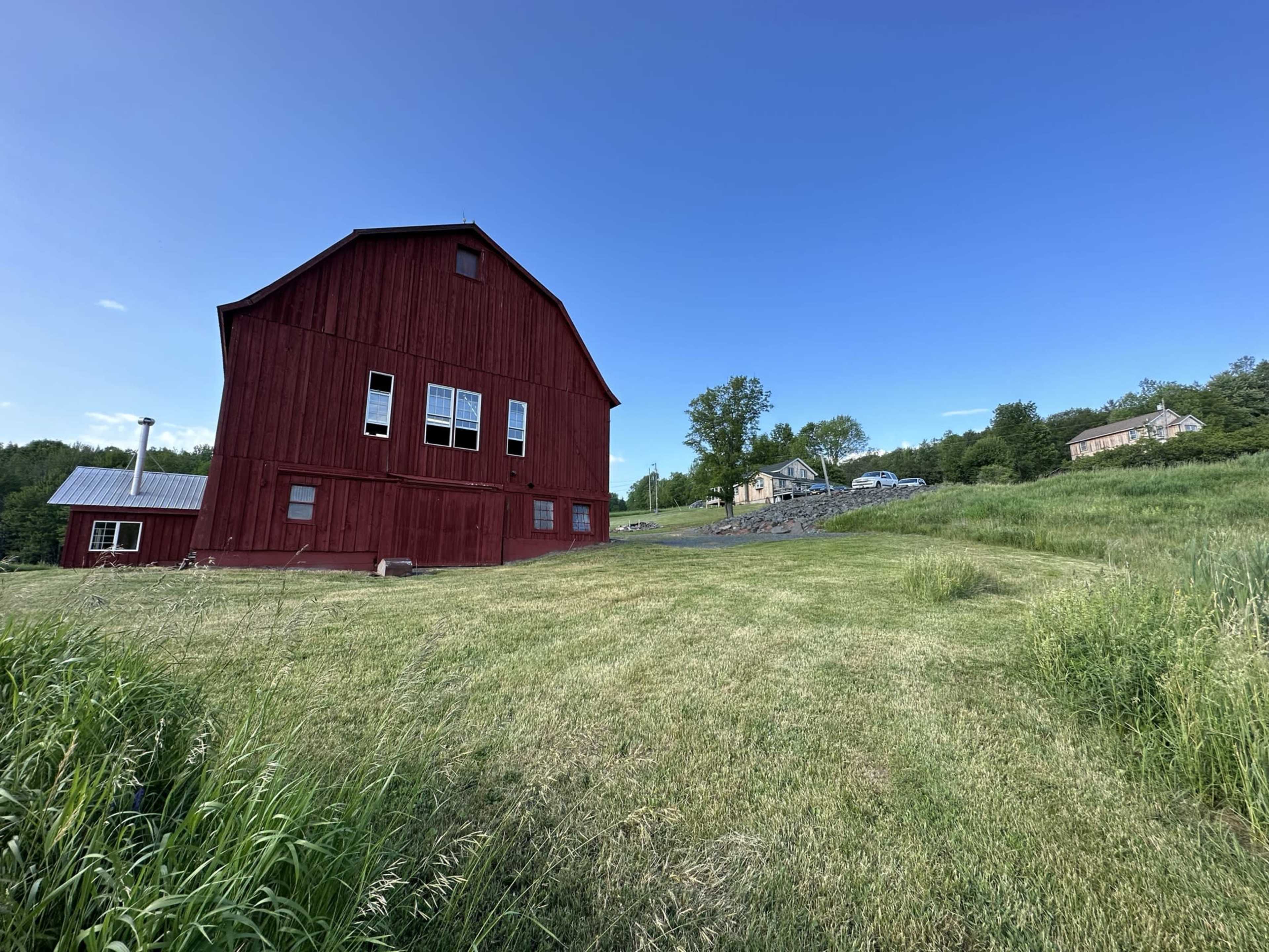 Your Own Barn and Mountain Range Image in Lexington, Lexington, NY