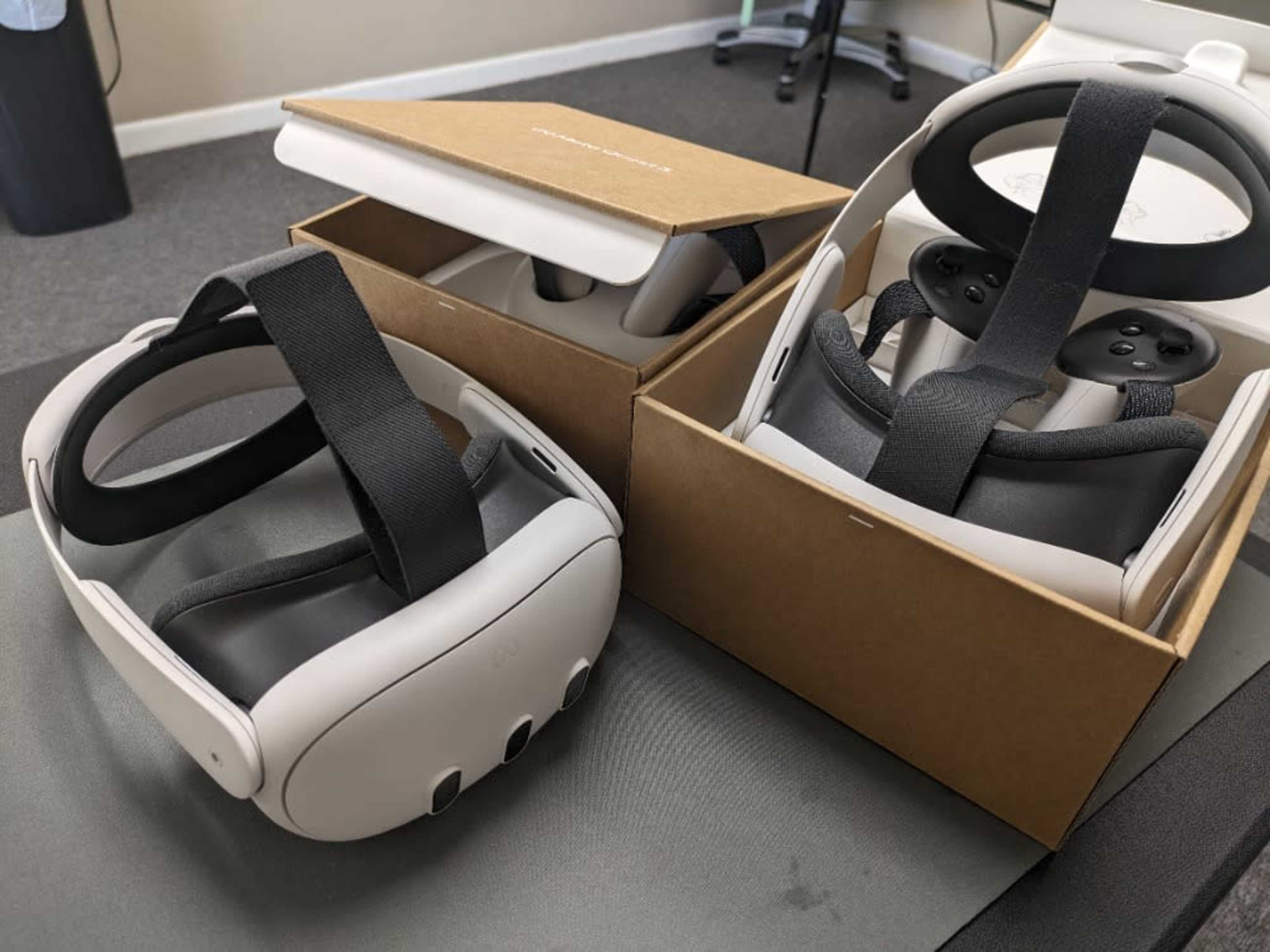 META Quest 3 VR Systems