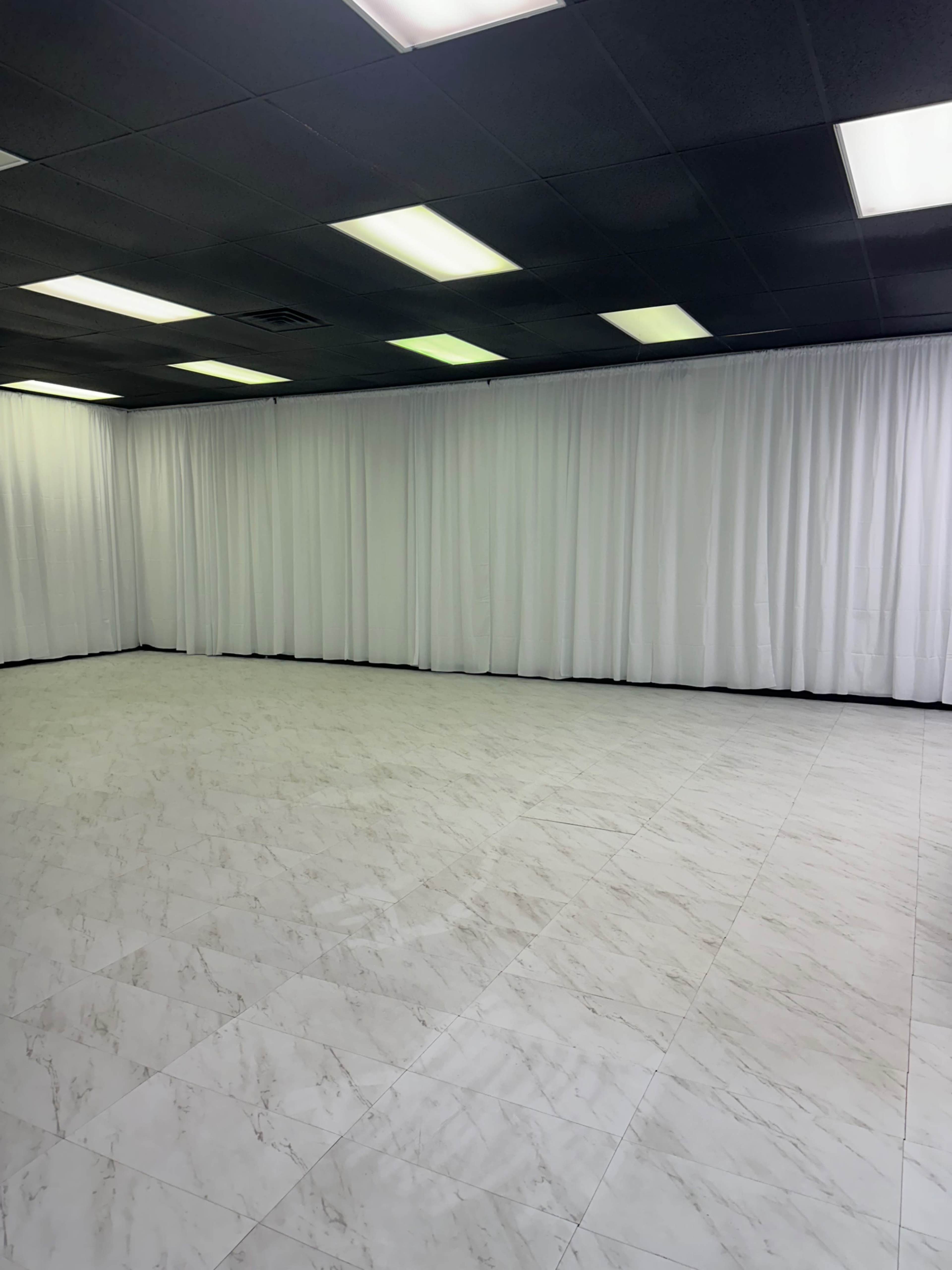 Elegant Event Space Image in Roseville, Roseville, MI