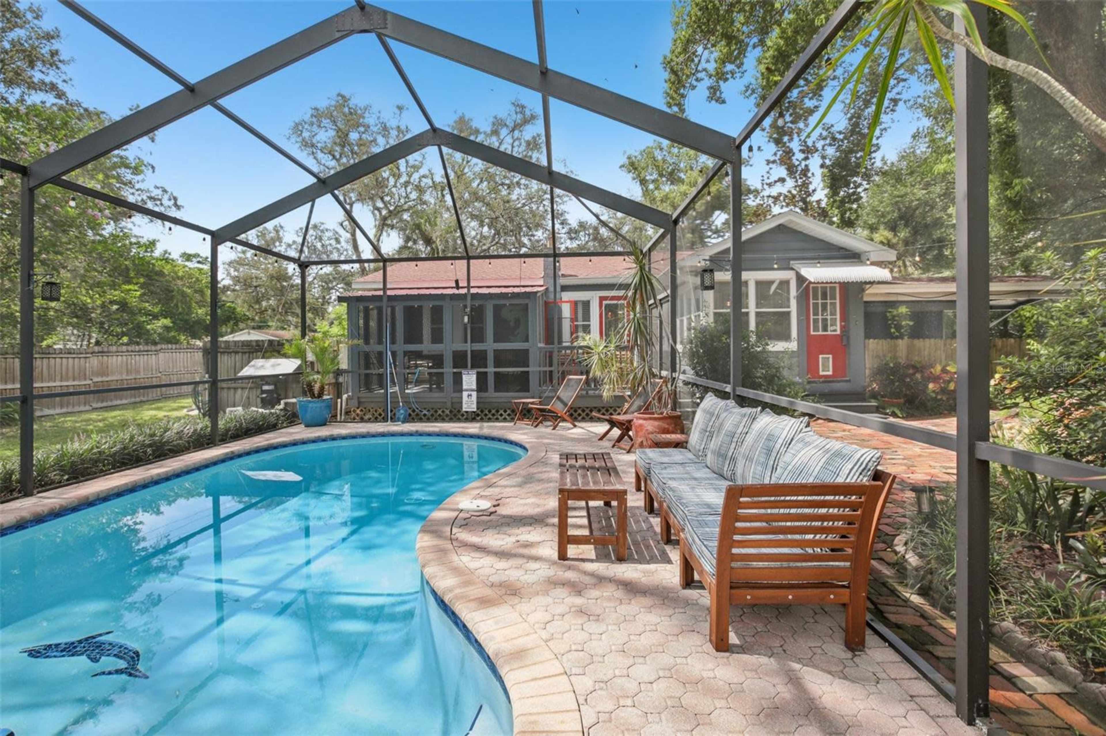Private Garden Retreat with Pool Image in Northwest Tampa, tampa, FL