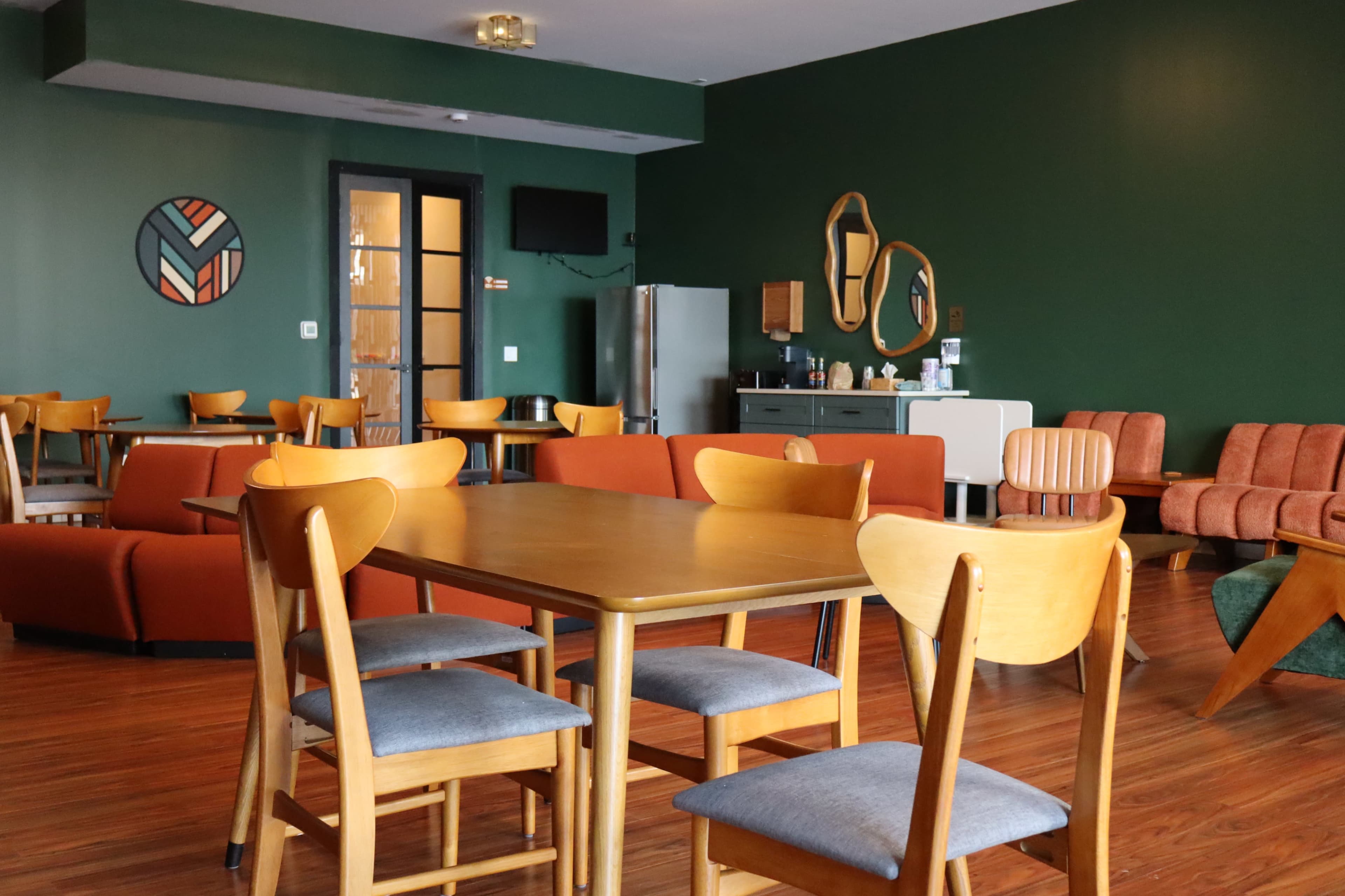 Northwest Chicago, Mid Century Modern Office Space Image in Montclare, Chicago, IL