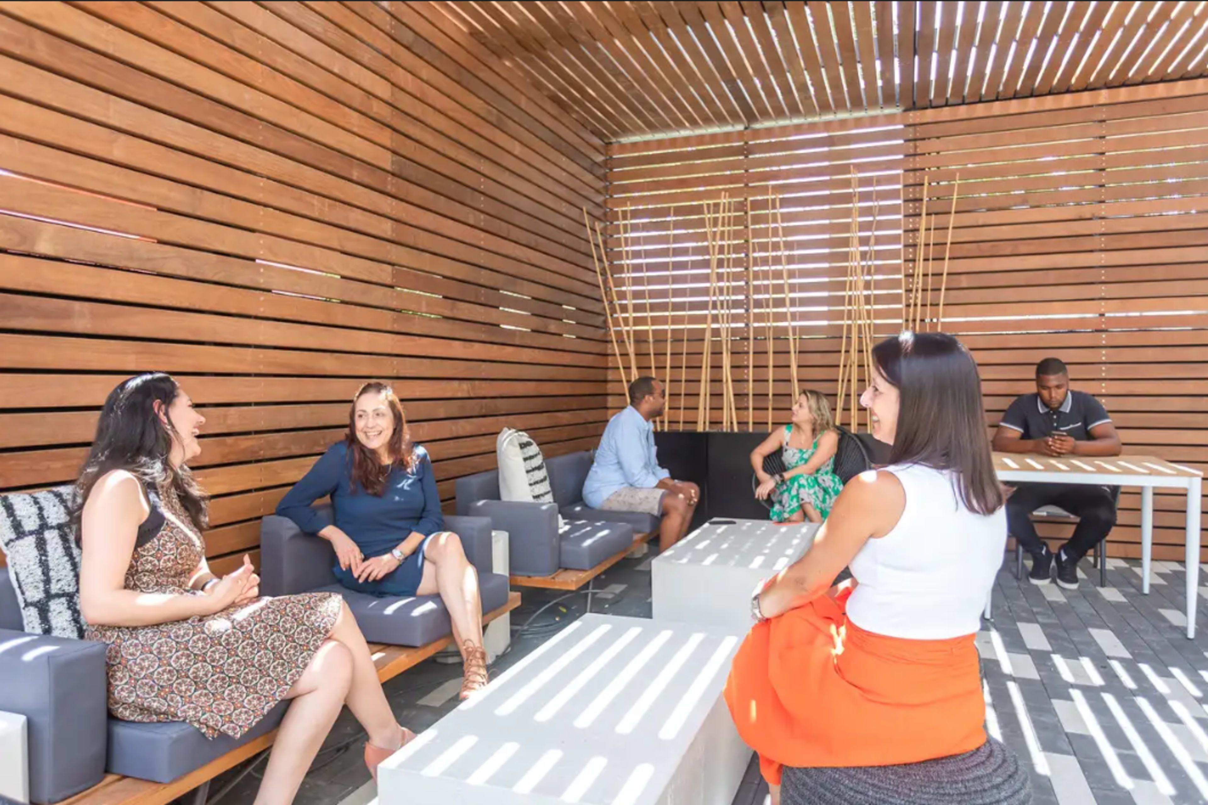 Patio Biscayne Image in Edgewater, Miami, FL