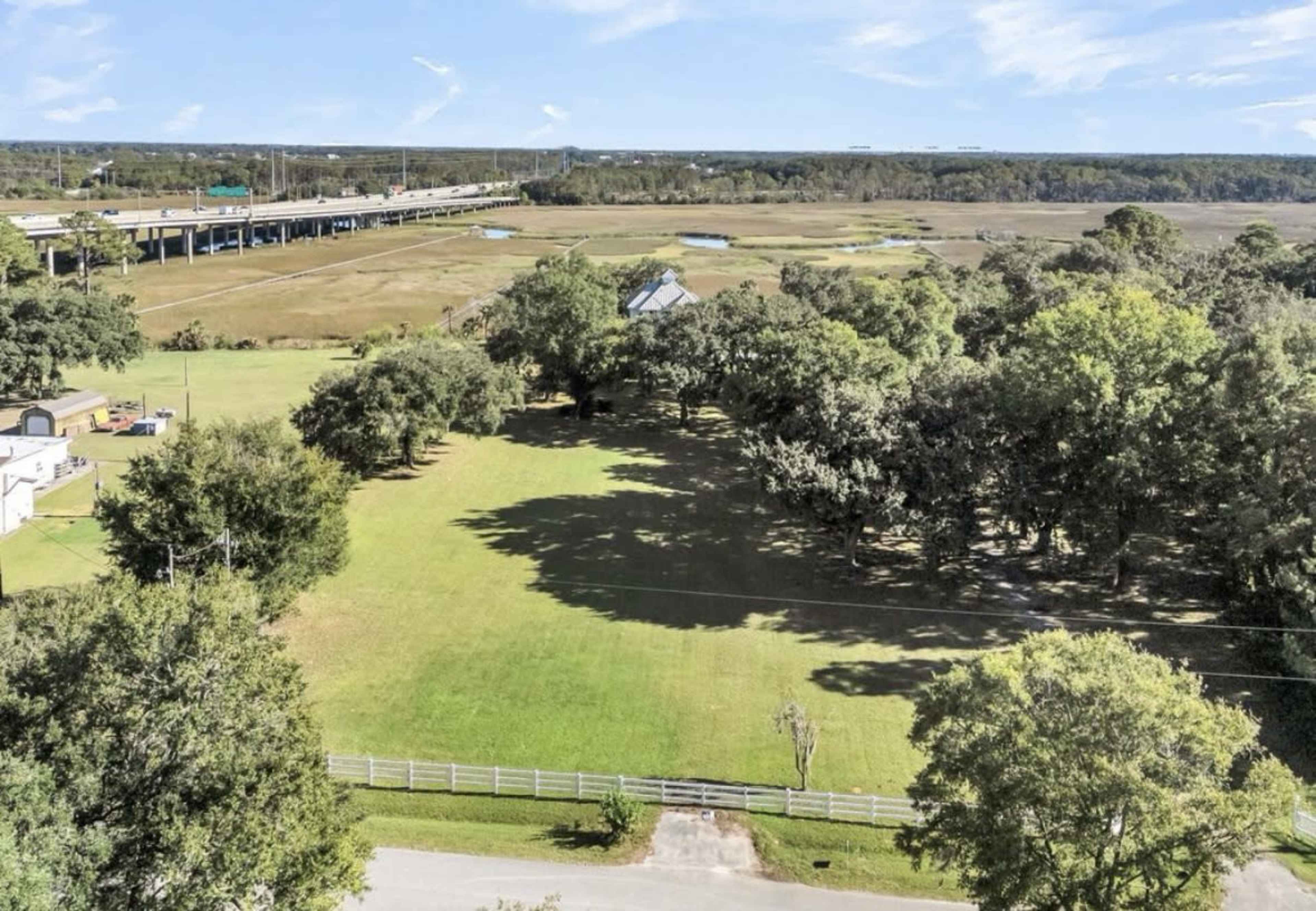 Clouter Creek Estate Image in , Charleston, SC