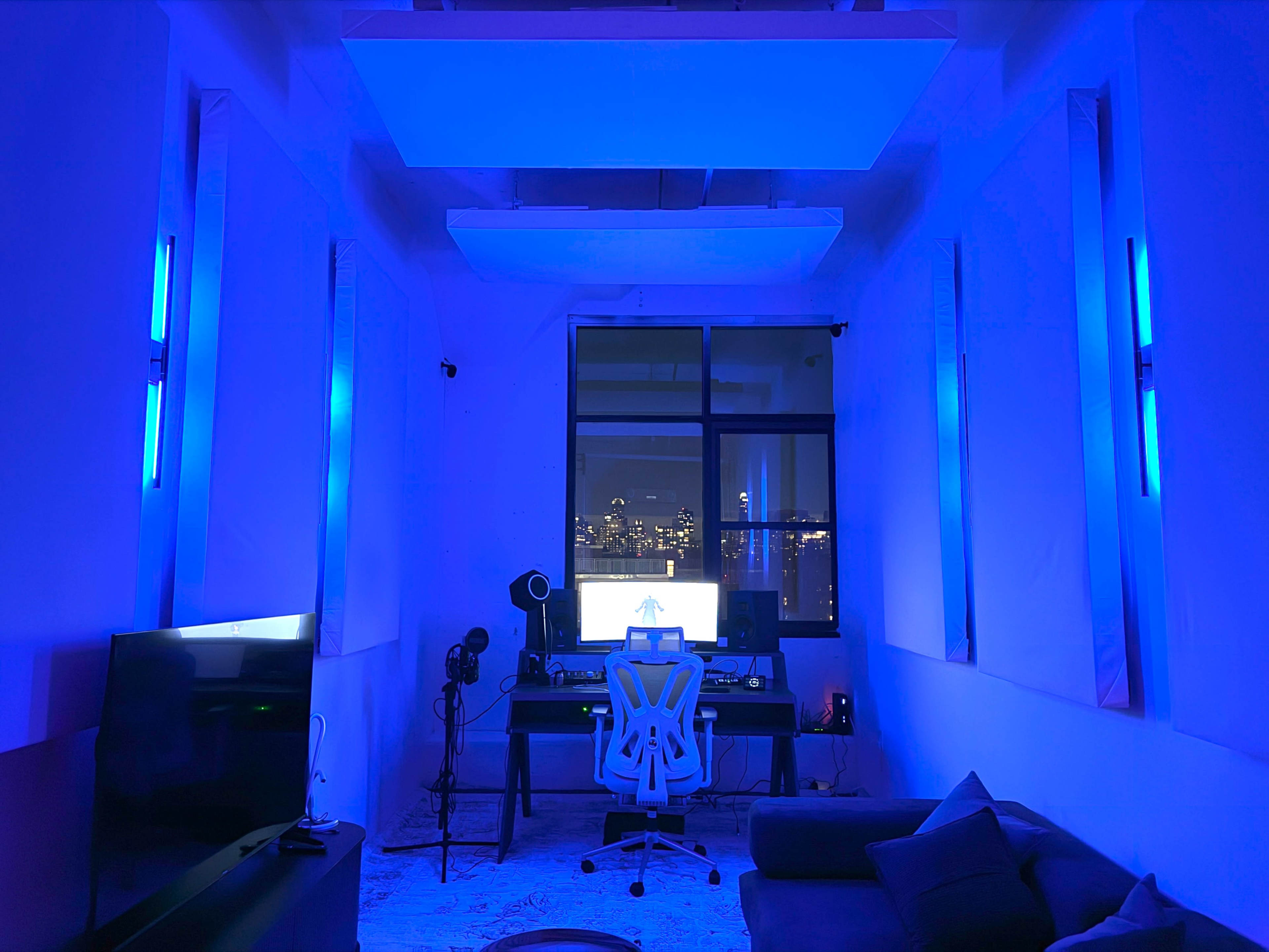 Music Recording Studio with Skyline View Image in Astoria, Long Island City, NY