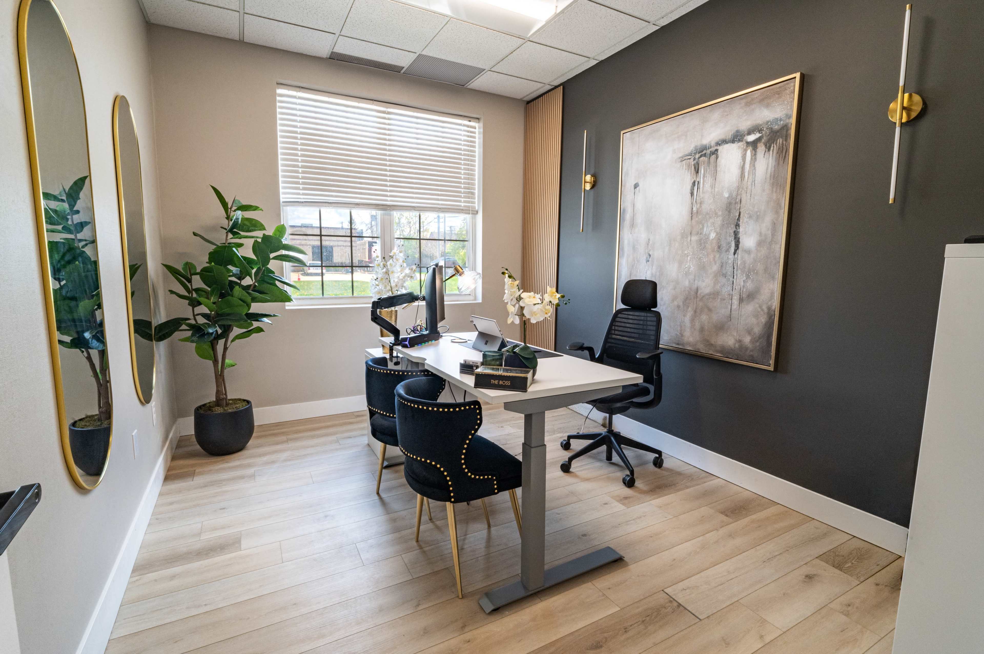 Professional office building Image in Bedford Heights, Bedford Heights, OH
