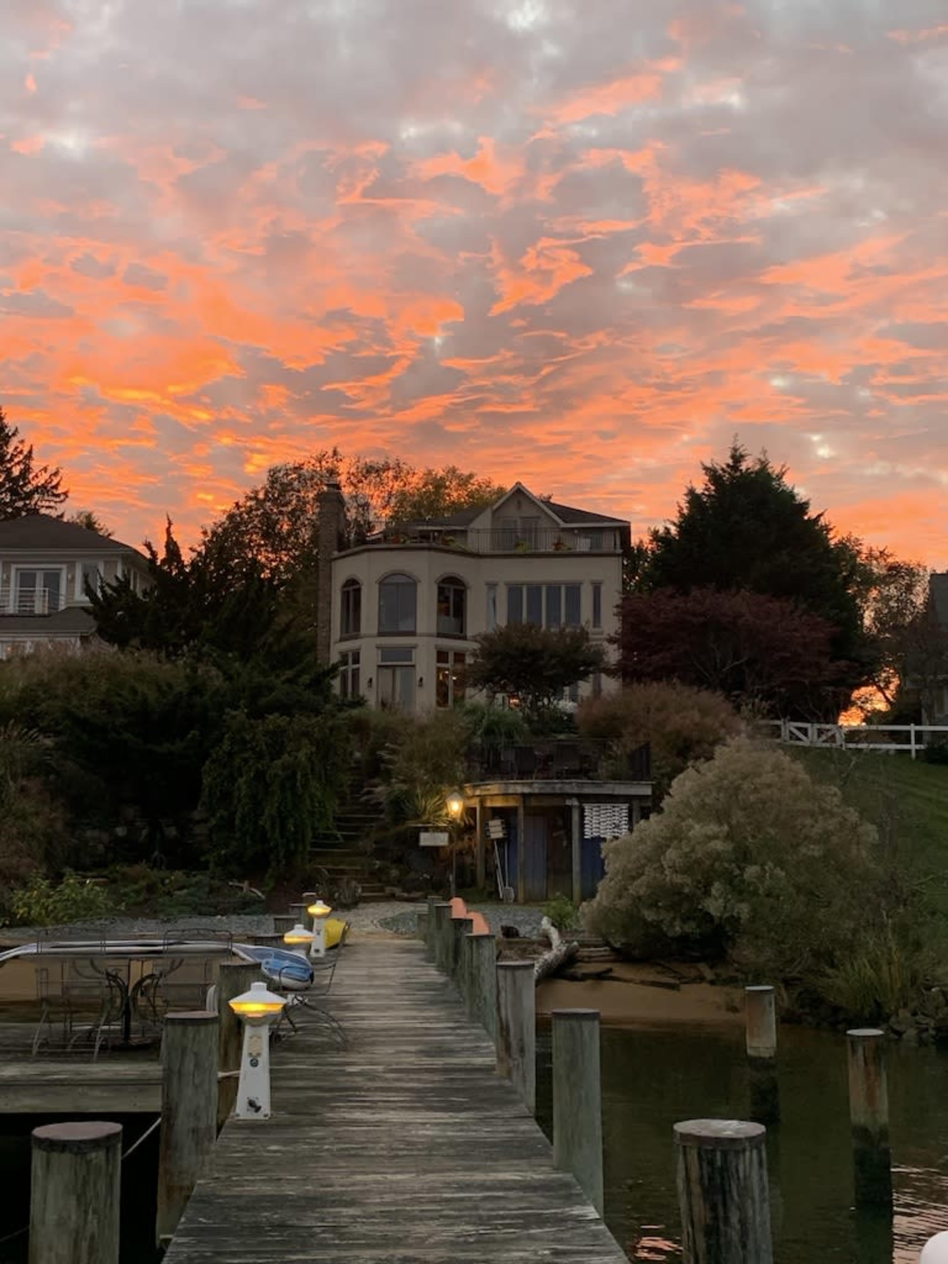 Chic Waterfront Yacht Studio + Garden Escape for Content Creators & Events Image in , Annapolis, MD