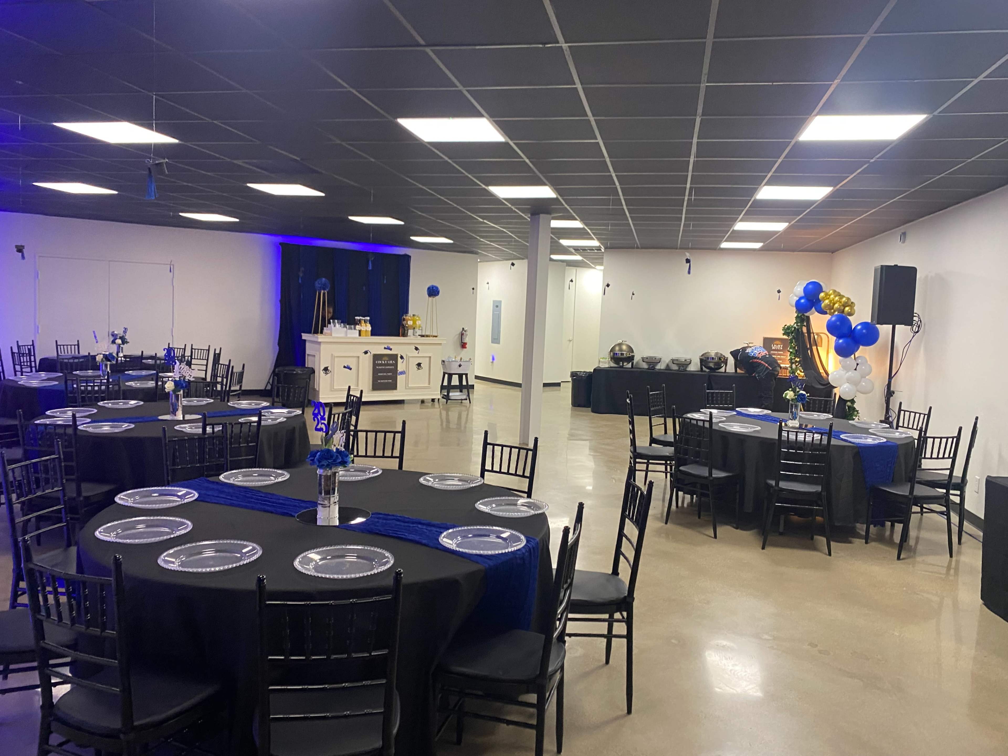 Intimate, brights, spacious Image in DeSoto, DeSoto, TX