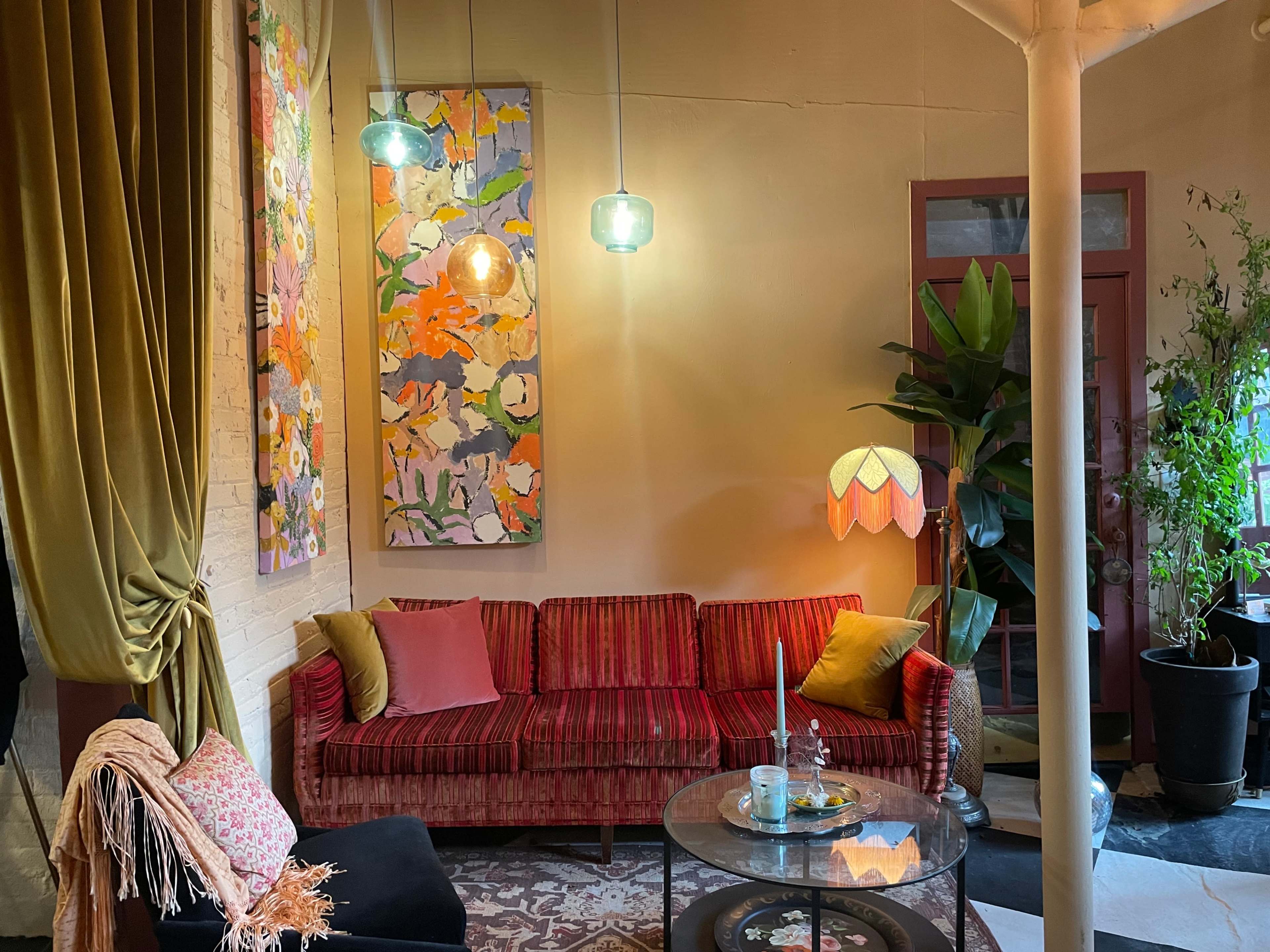 Kansas City Arts District Micro Event Space in a Flower Shop Image in Downtown Kansas City, Kansas City, MO