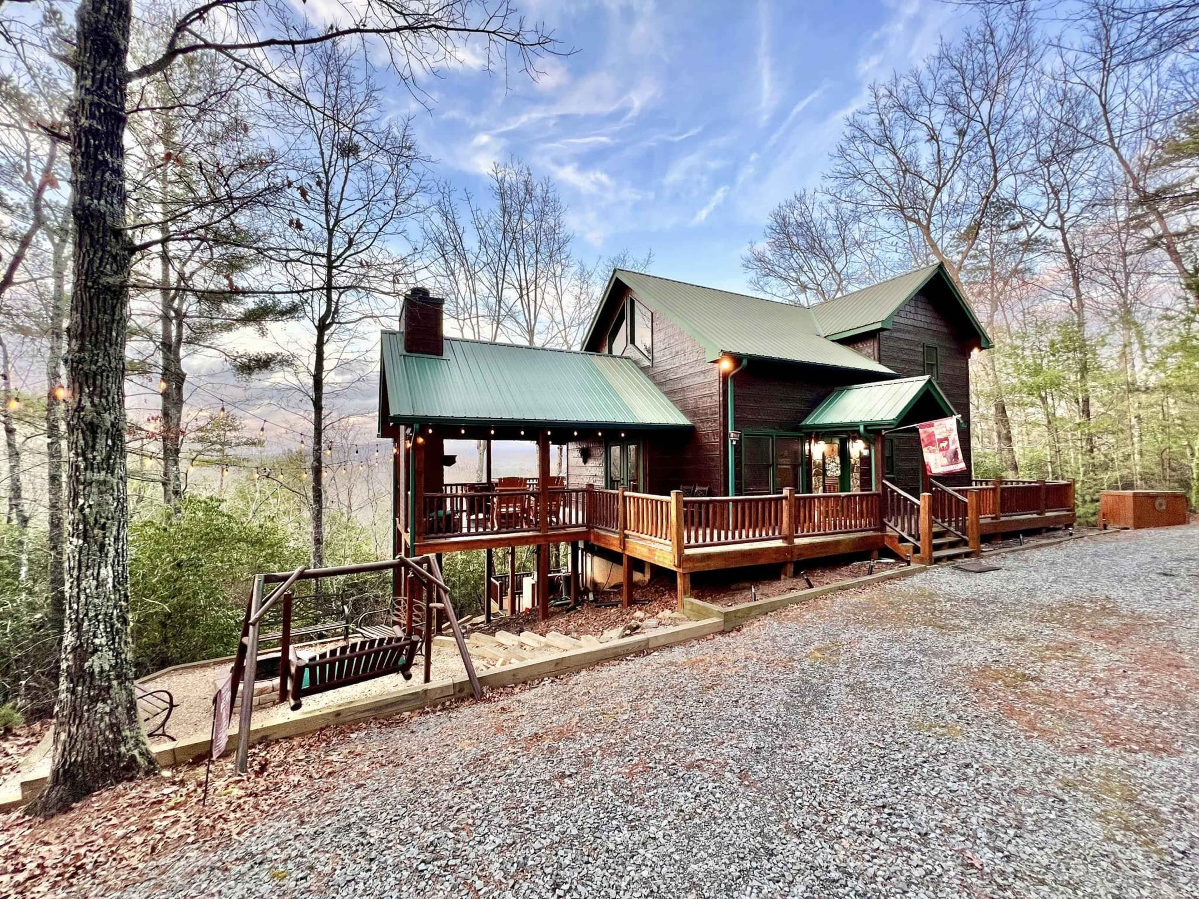 Cabin home in a rural wooded neighborhood with beautiful mountain views. Image in , Mineral Bluff, GA