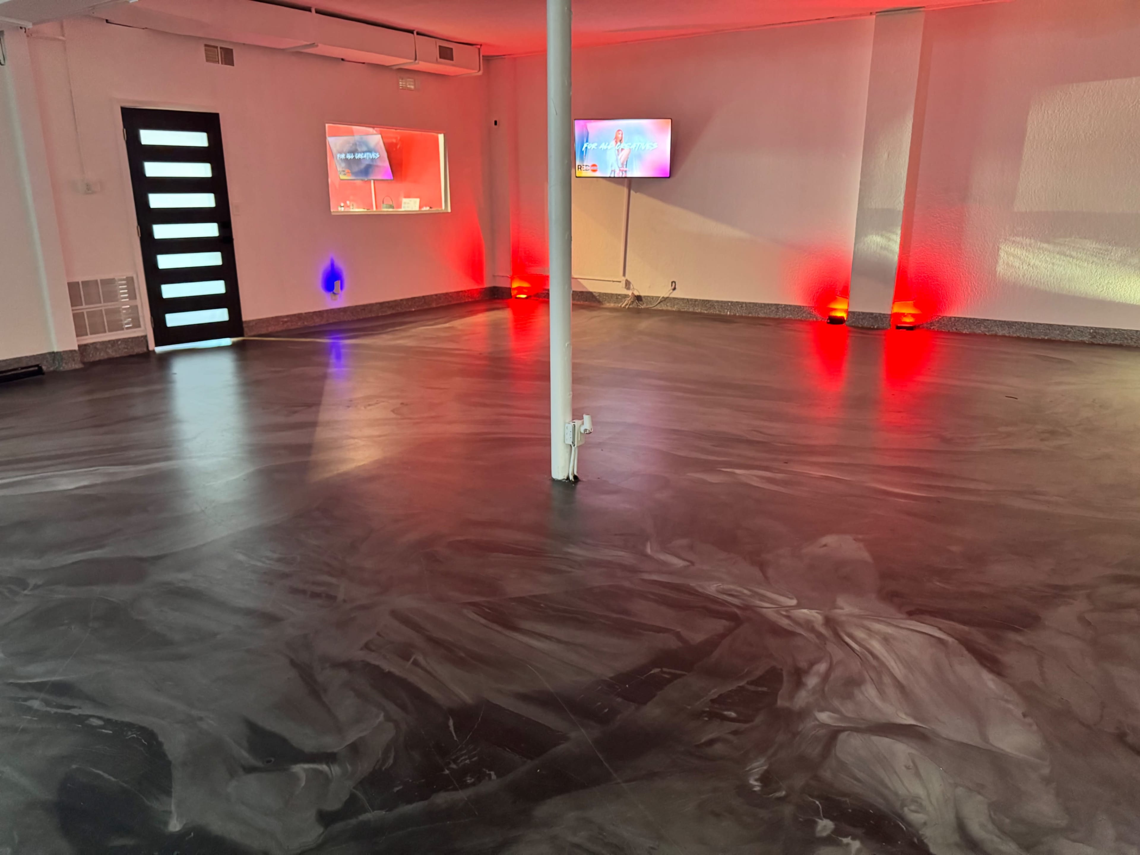 Hollywood FL Clean And Spacious Flex Studio Image in Parkside, HOLLYWOOD, FL