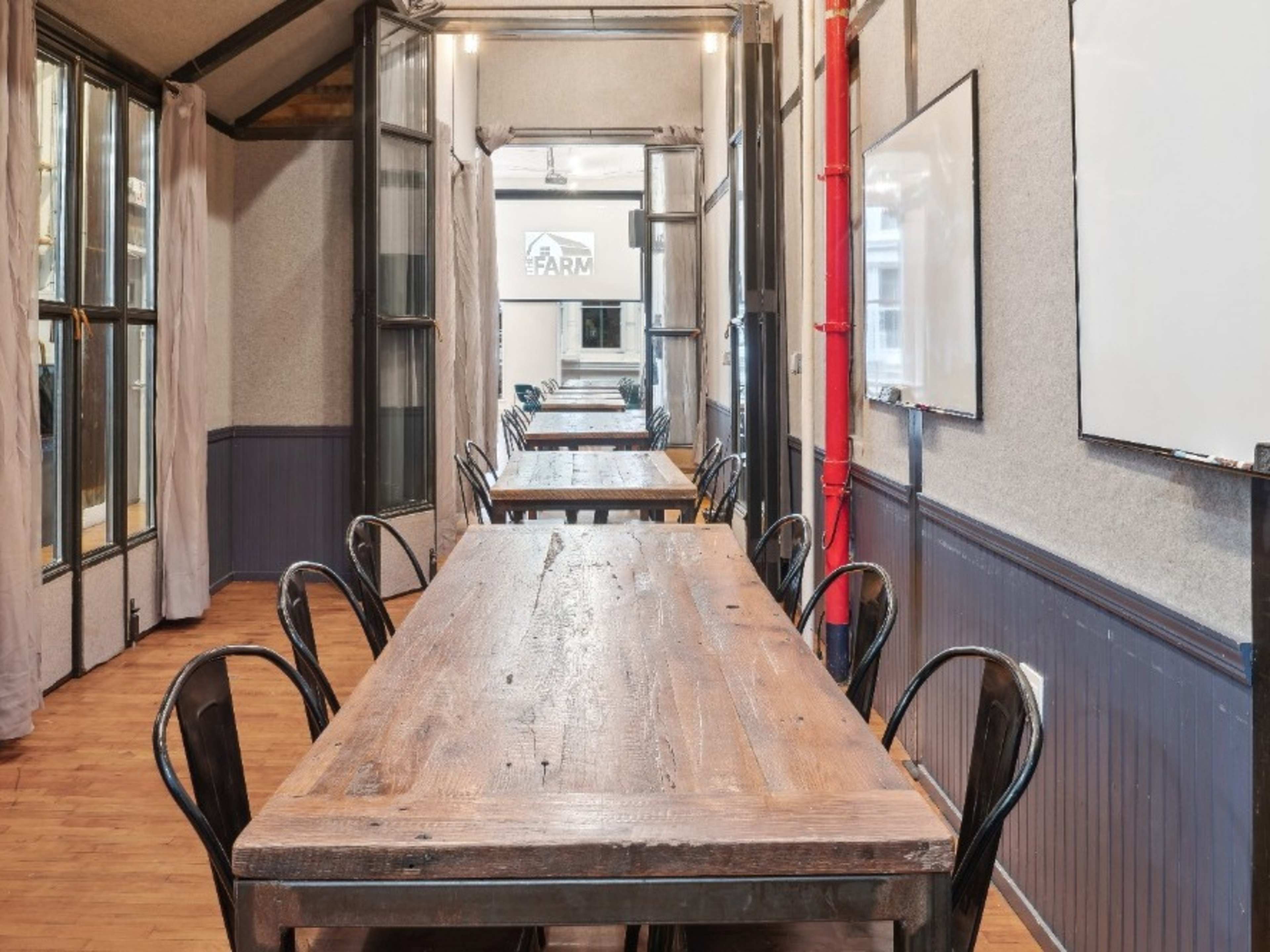 The Lounge area for 16 people