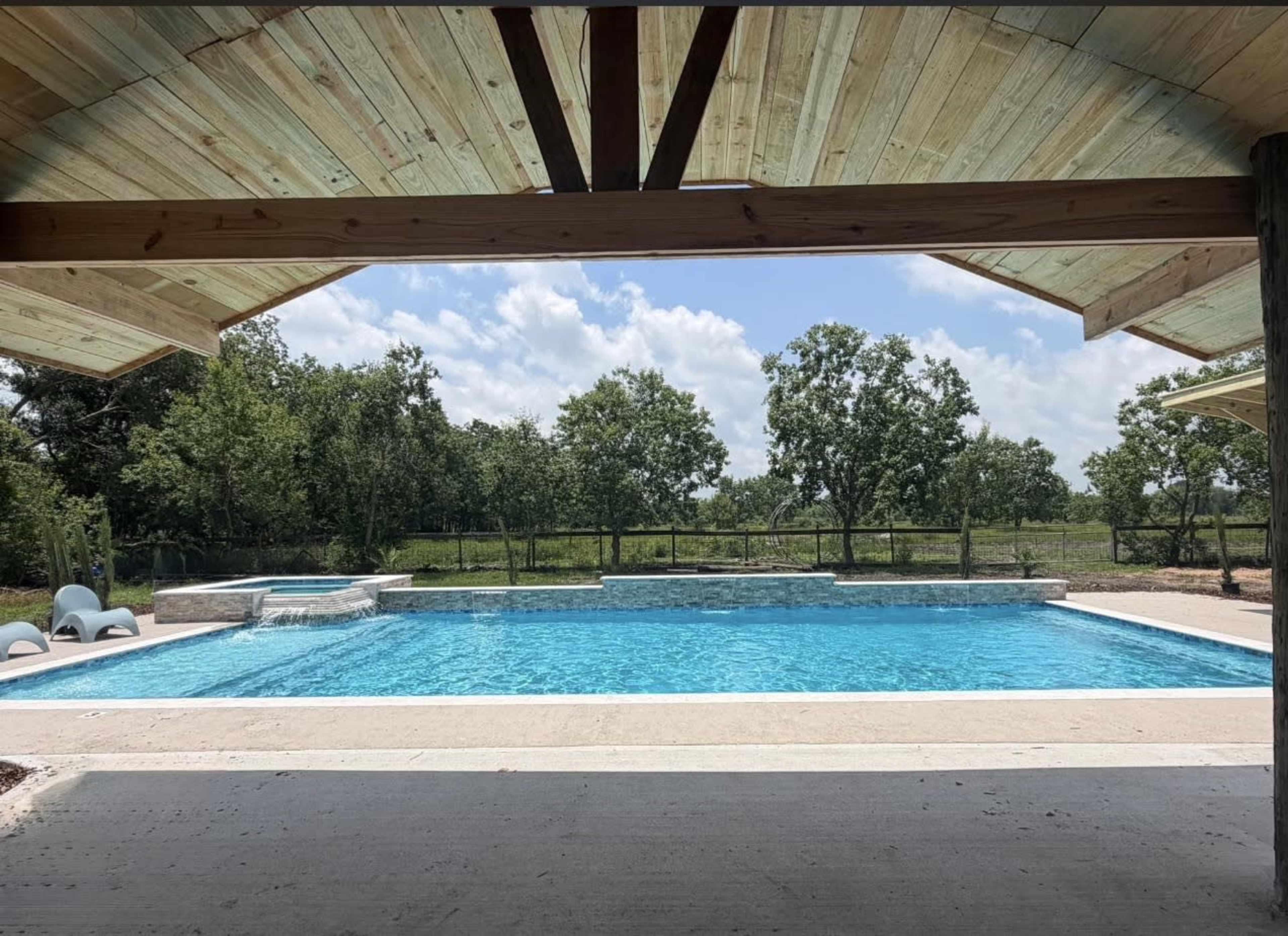 Countryside Pavilion and Pool Image in , Rosharon, TX