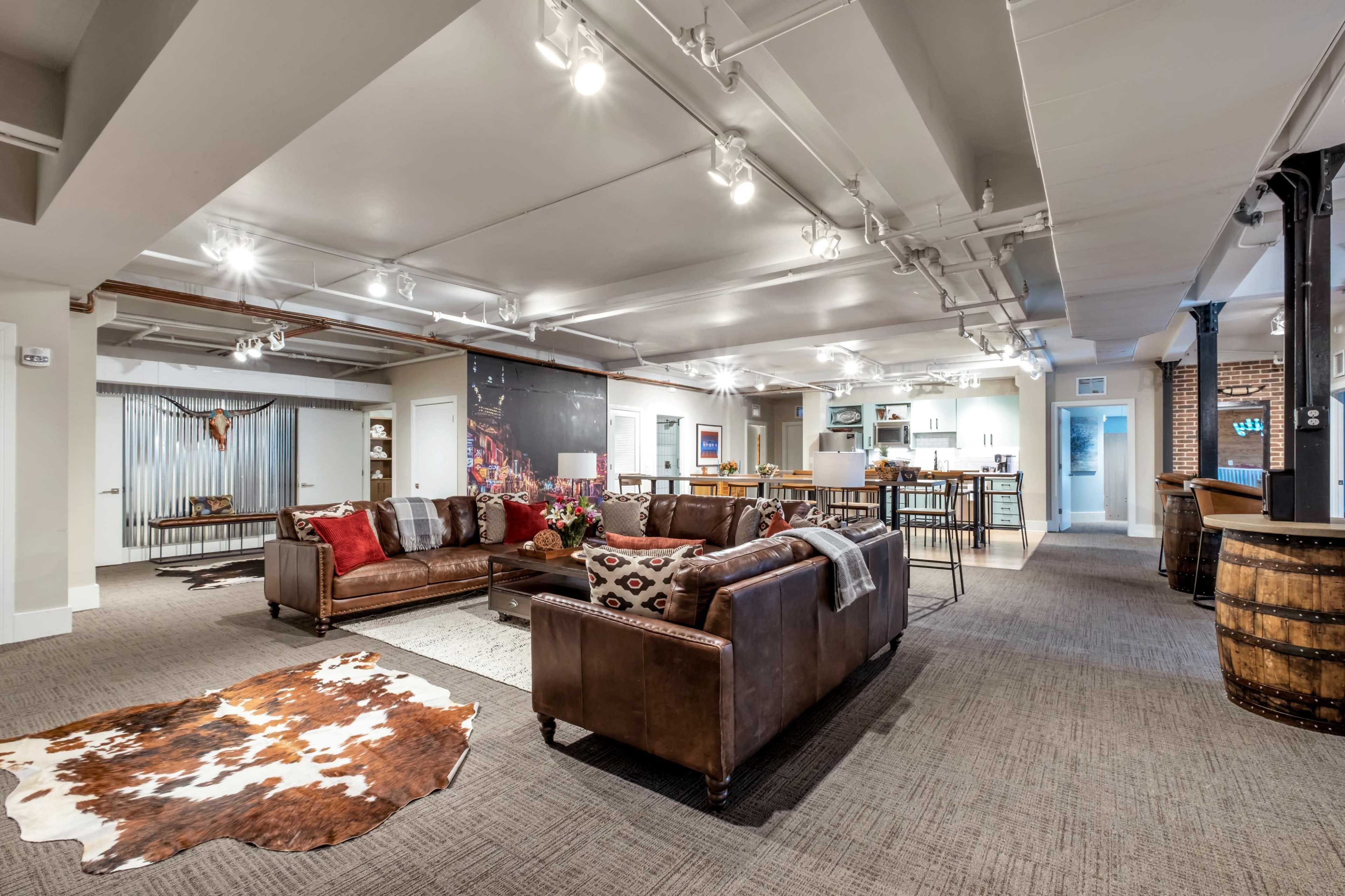 Downtown Nashville Honky Tonk Suite Image in Urban Residents, Nashville, TN